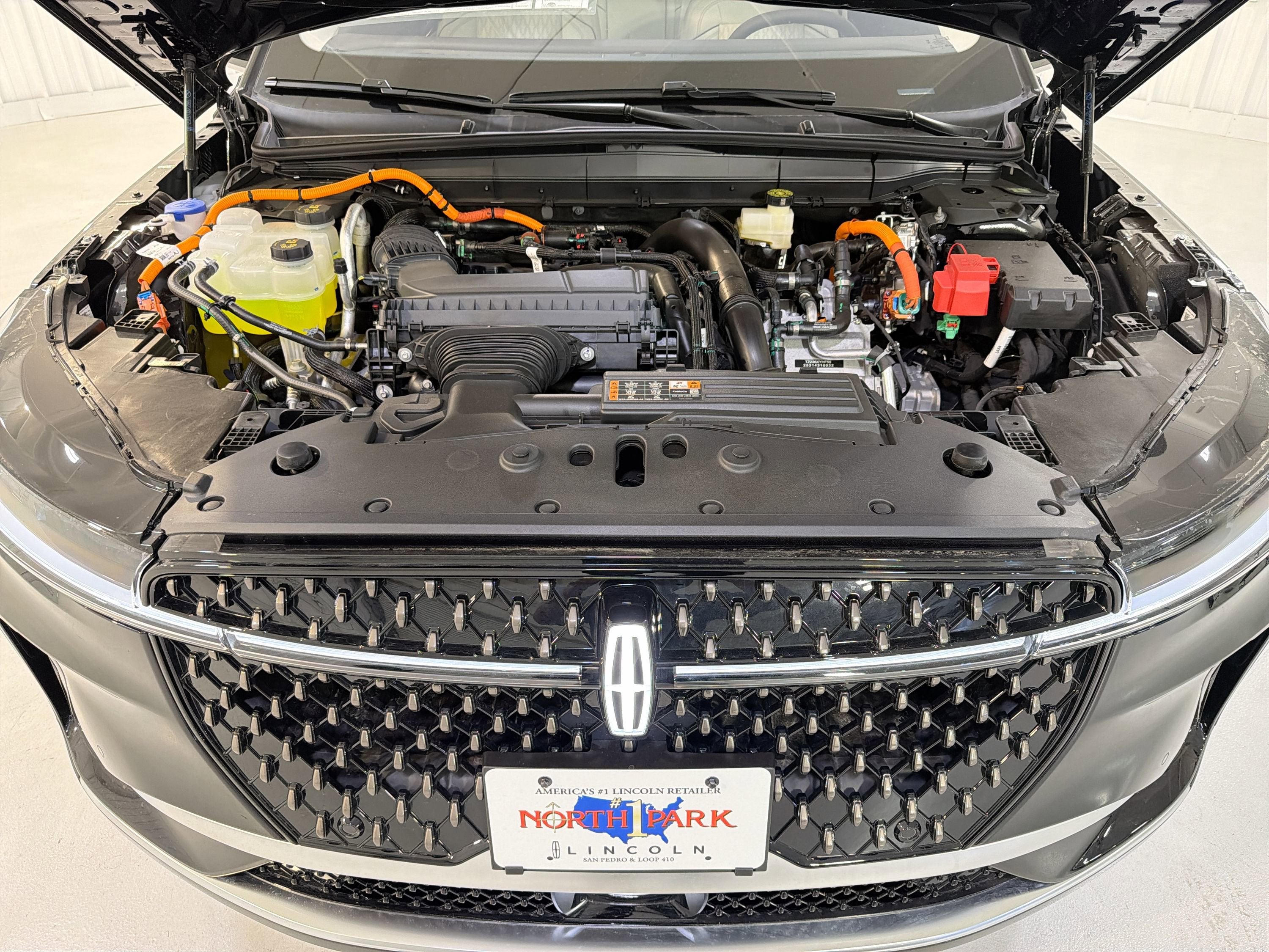 2026 Lincoln Nautilus Black Label Hybrid