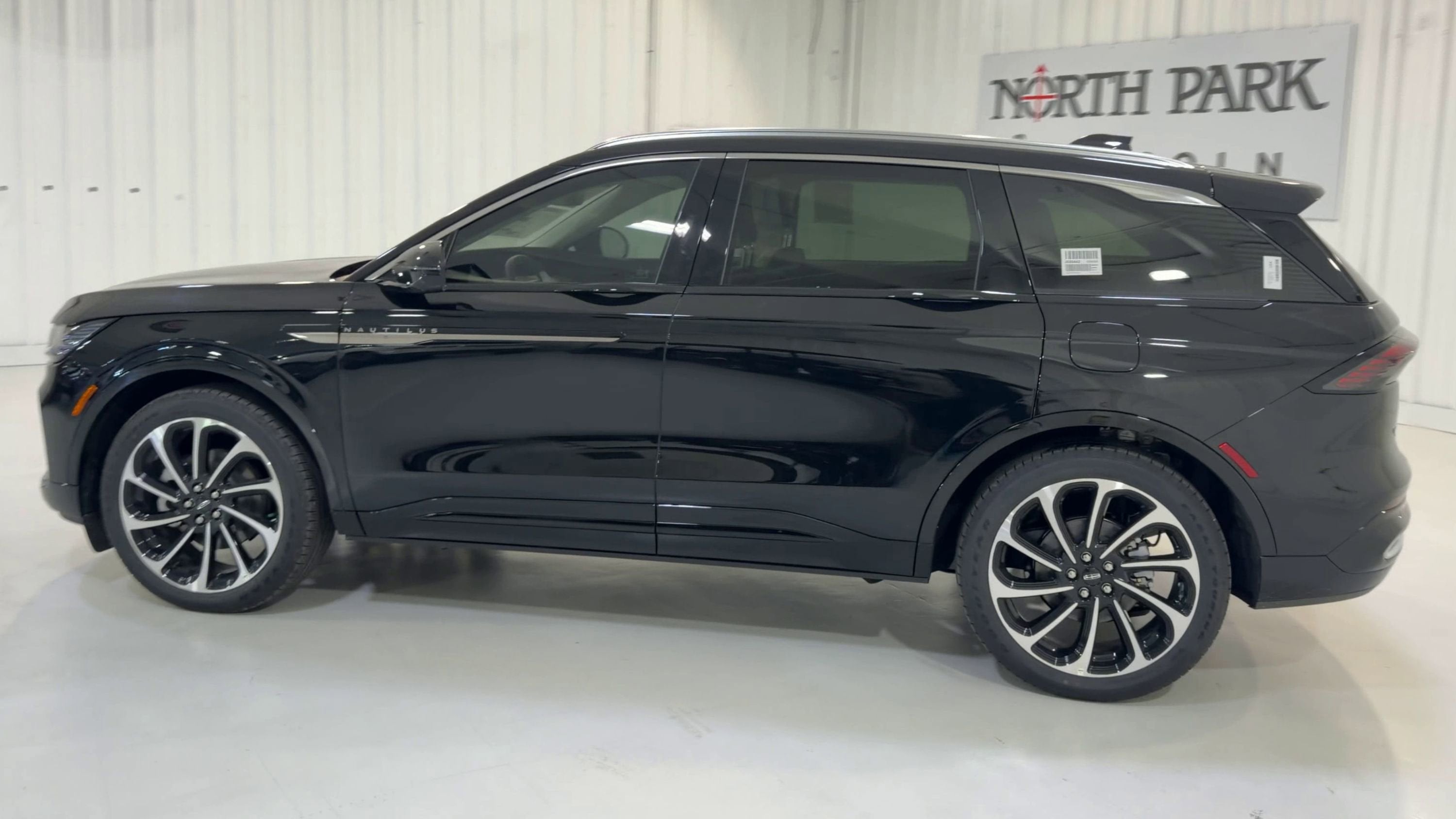 2026 Lincoln Nautilus Black Label Hybrid