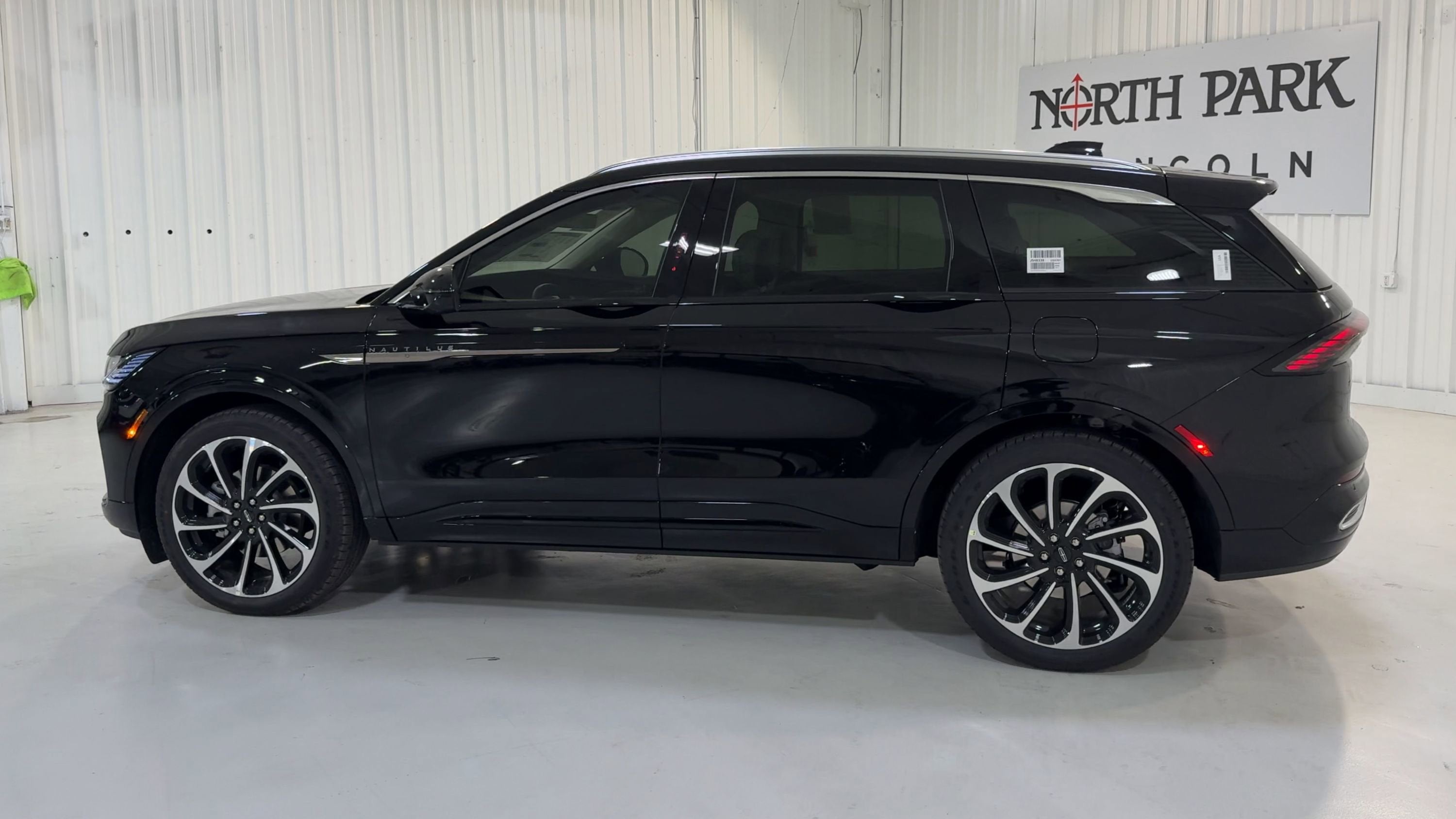2026 Lincoln Nautilus Black Label Hybrid