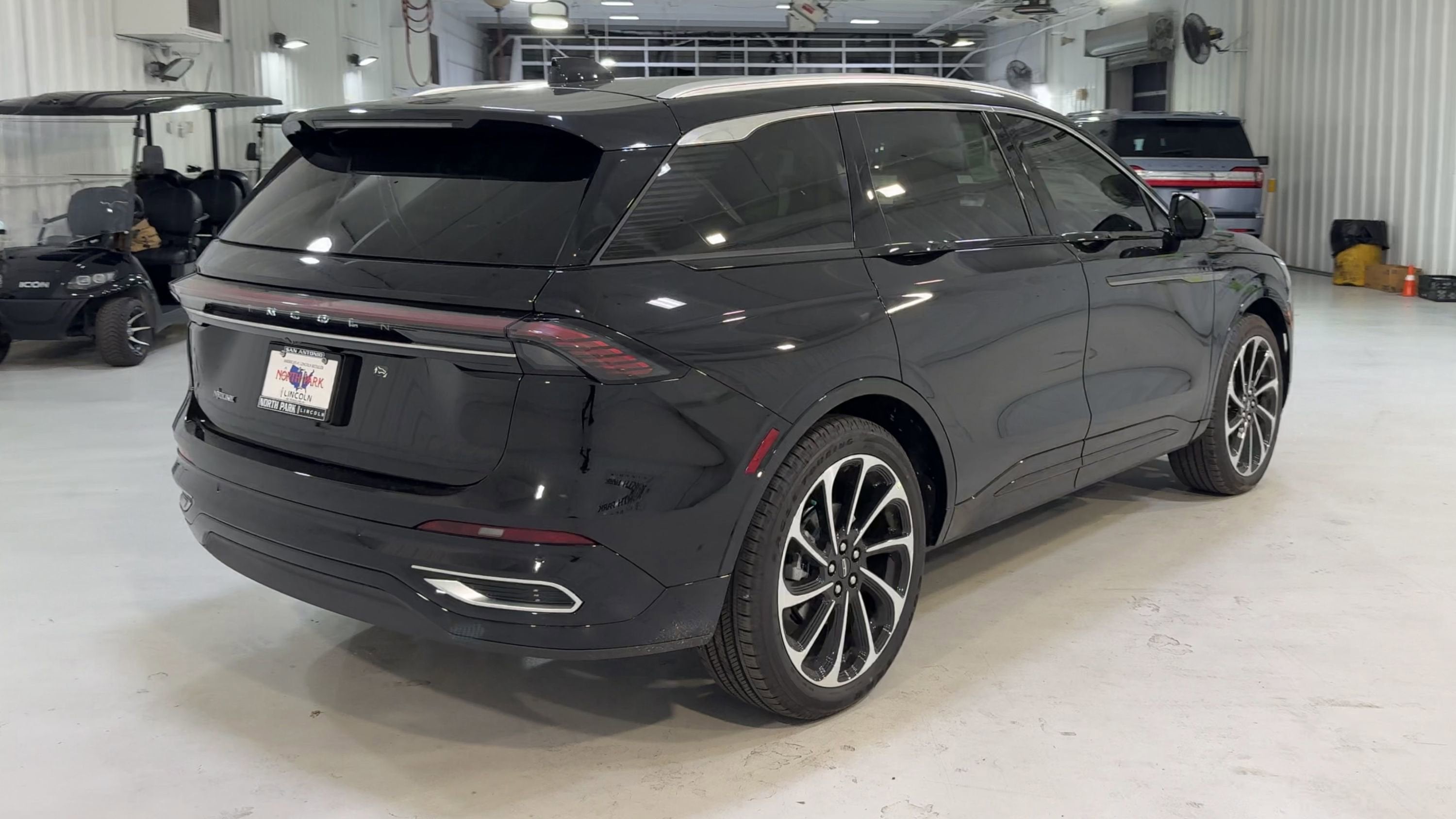 2026 Lincoln Nautilus Black Label Hybrid