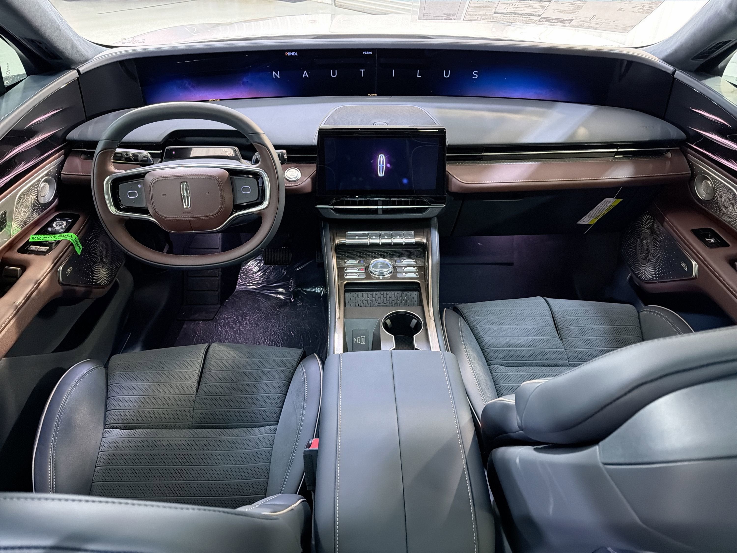 2026 Lincoln Nautilus Black Label Hybrid