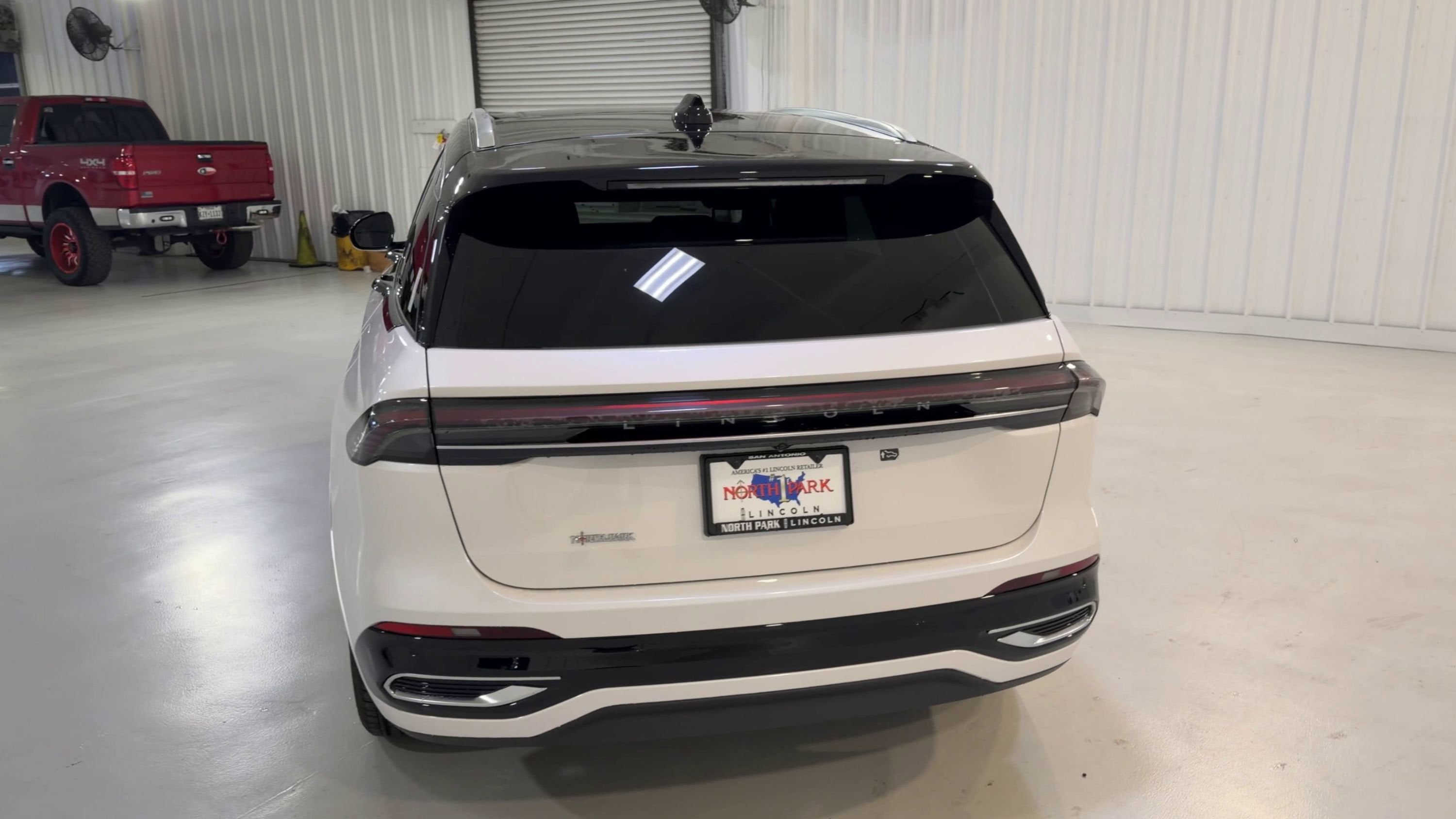 2026 Lincoln Nautilus Black Label Hybrid