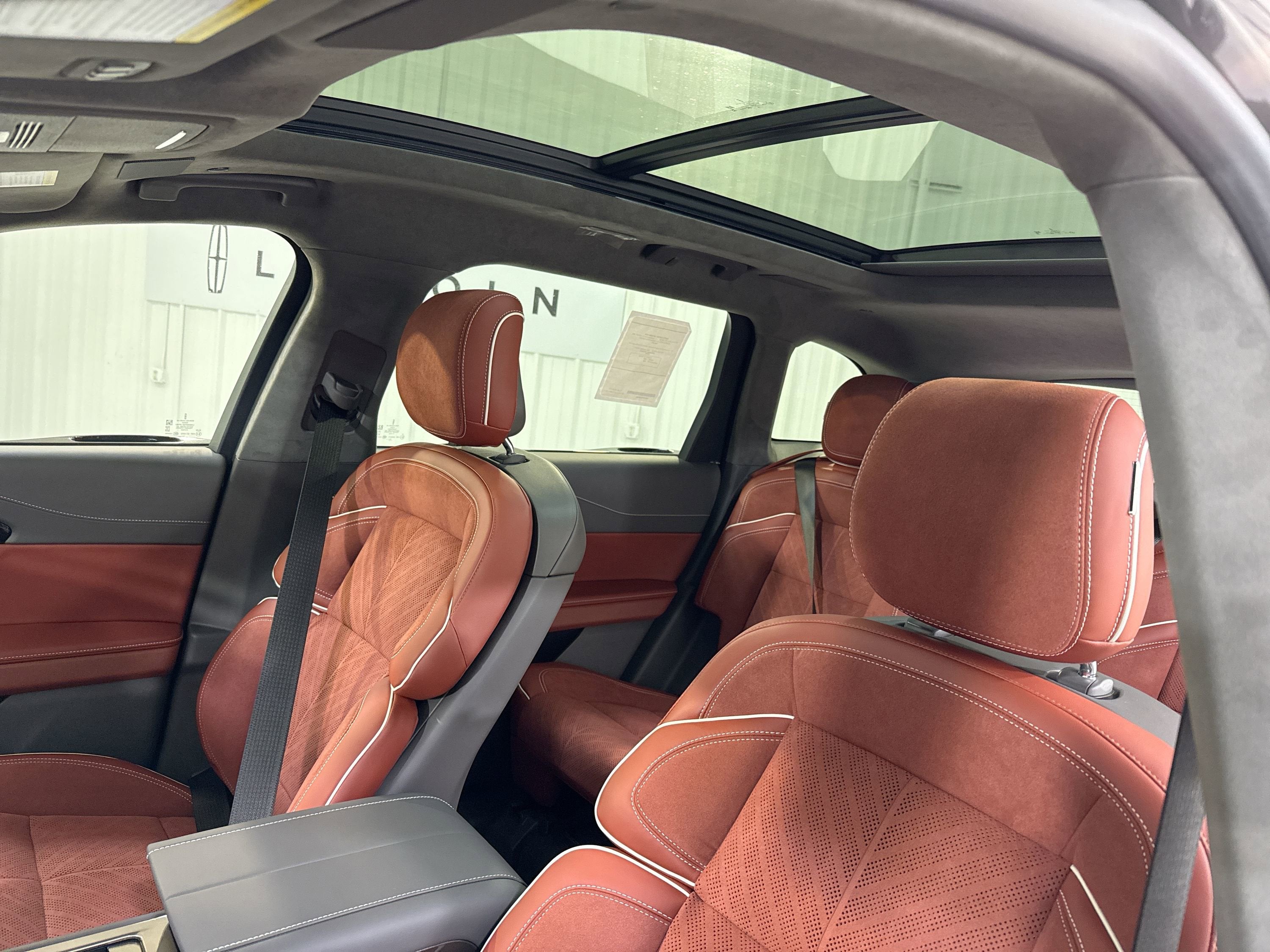 2025 Lincoln Nautilus Black Label Hybrid