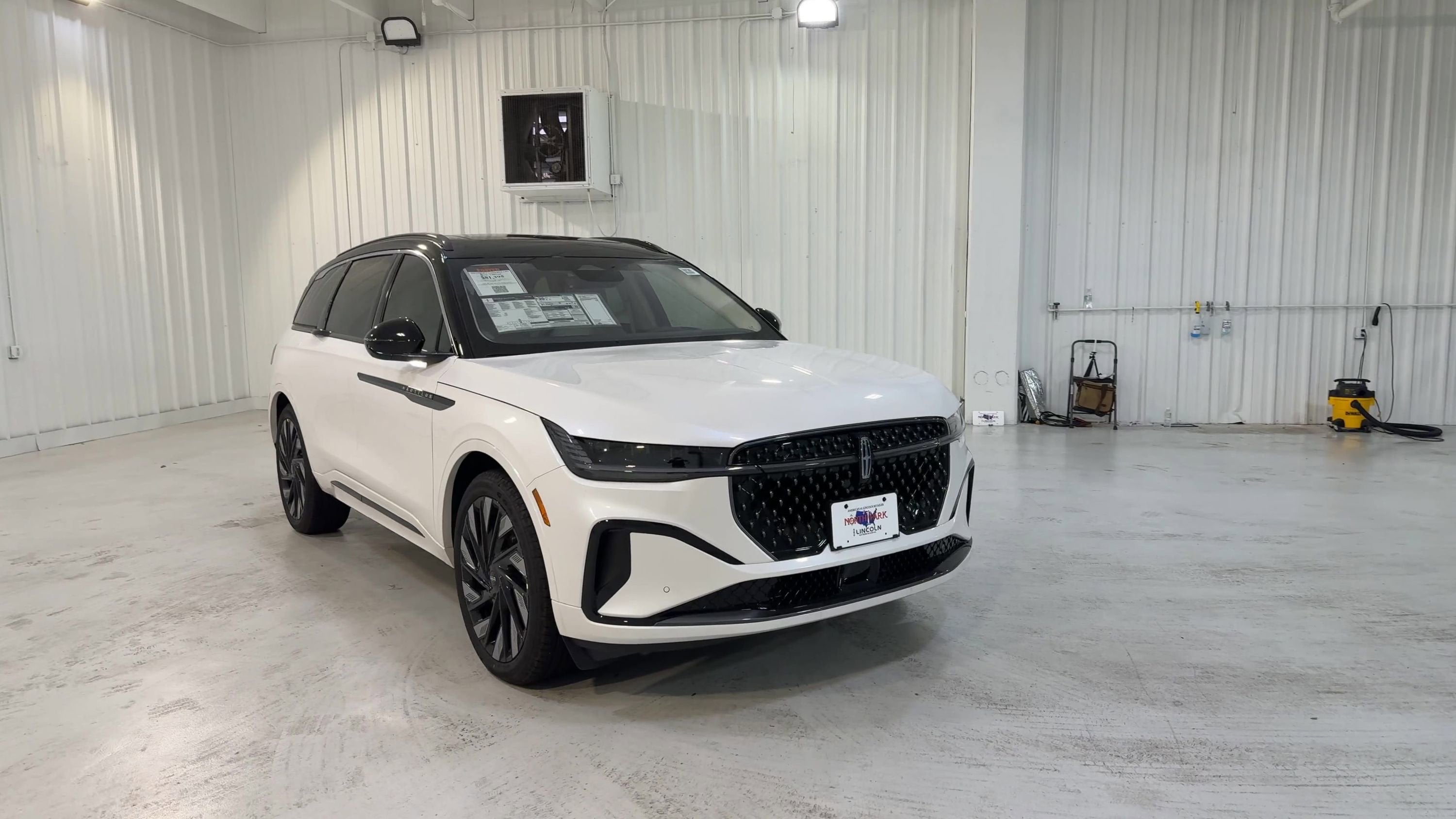 2026 Lincoln Nautilus Black Label Hybrid