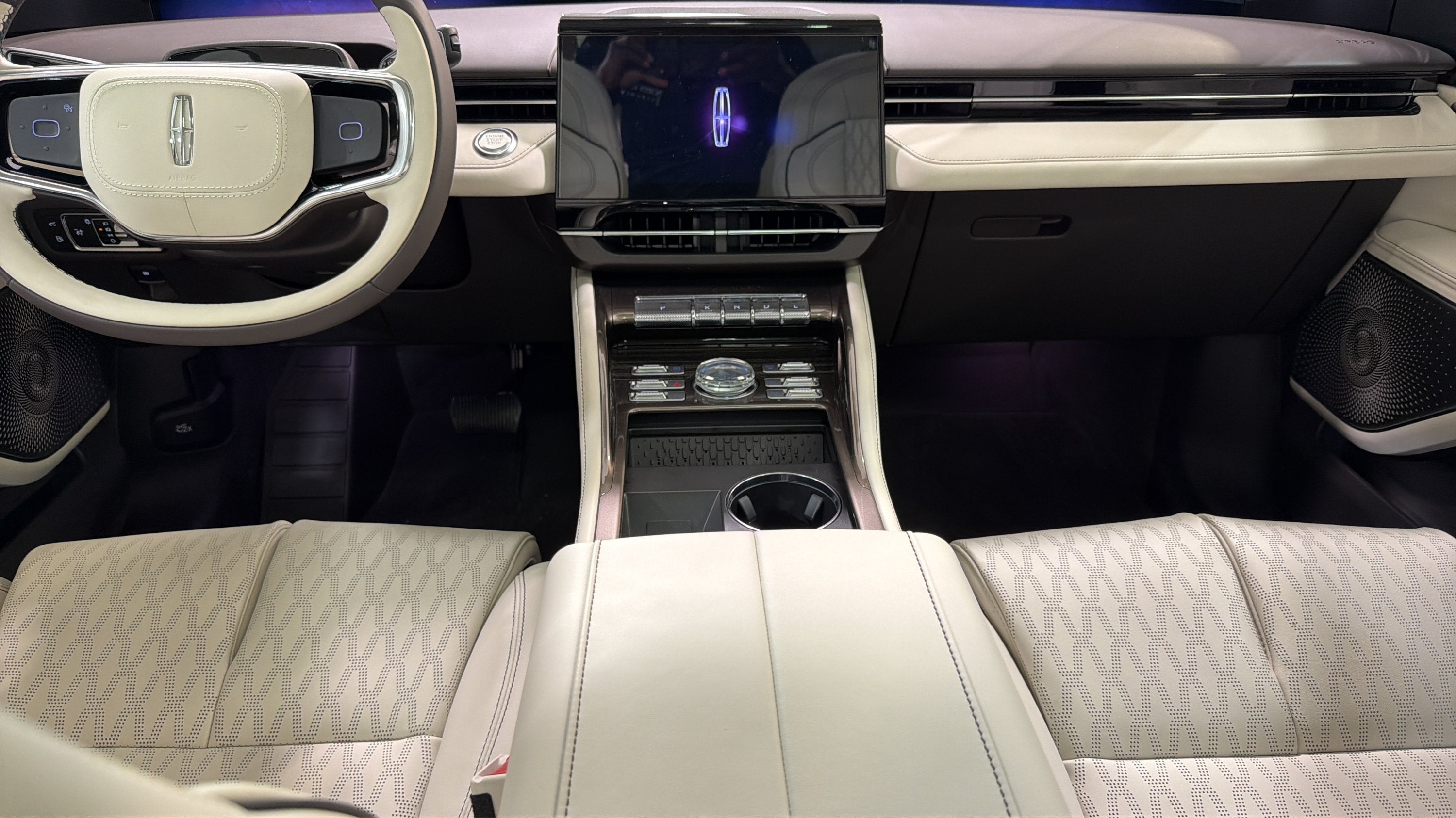 2026 Lincoln Nautilus Black Label Hybrid