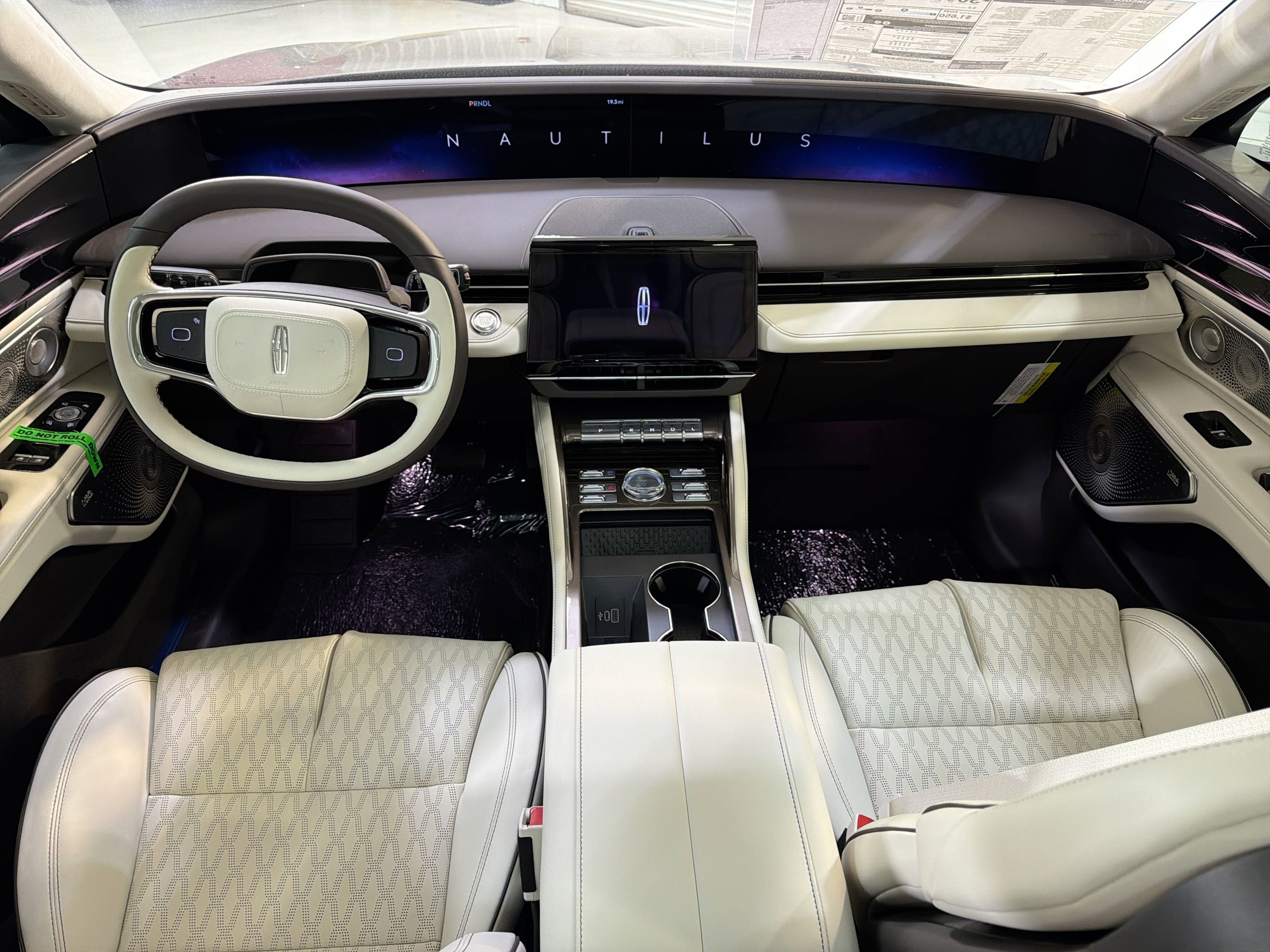 2026 Lincoln Nautilus Black Label Hybrid