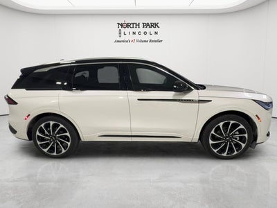 2026 Lincoln Nautilus Black Label Hybrid