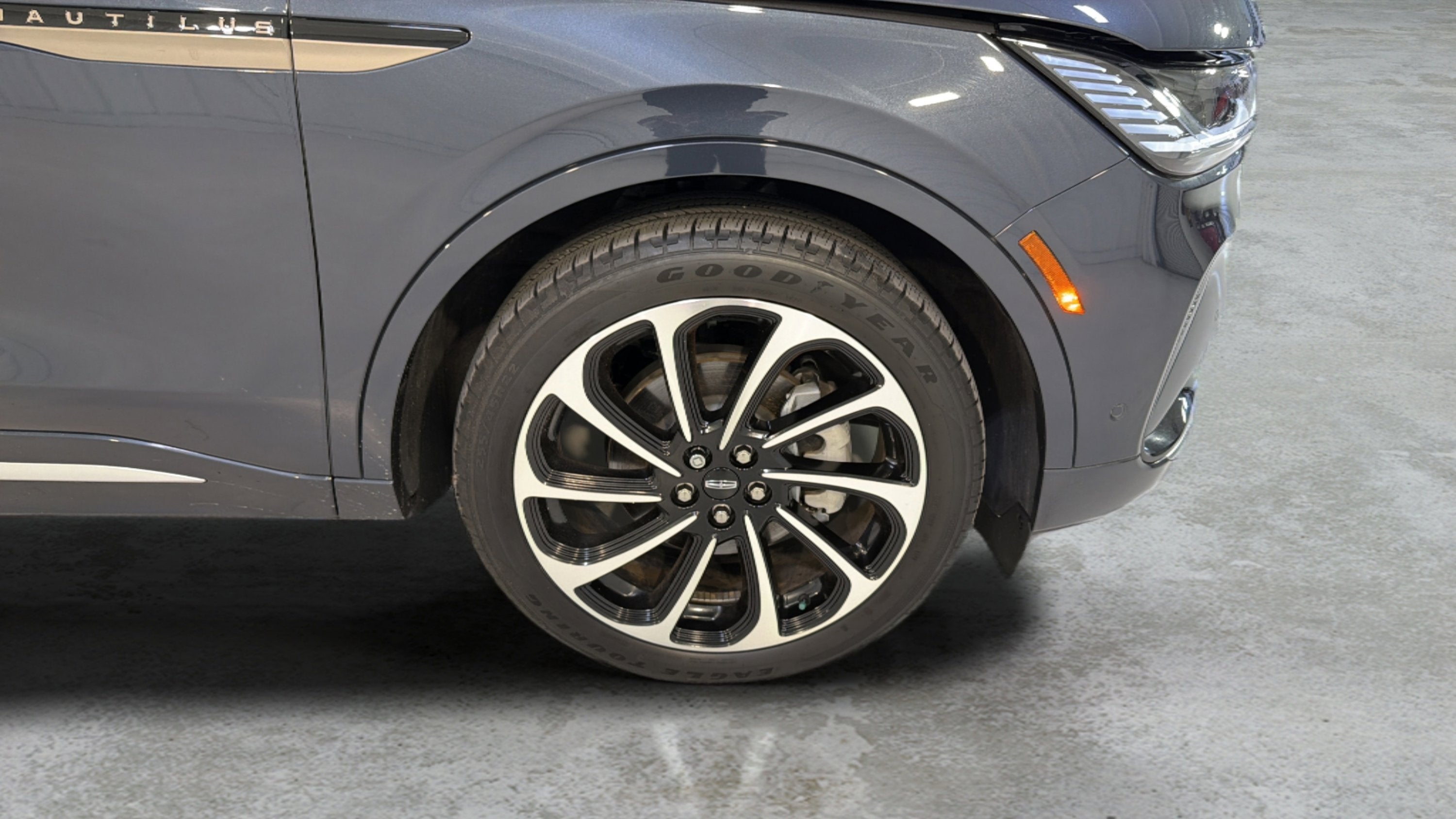 2024 Lincoln Nautilus Black Label