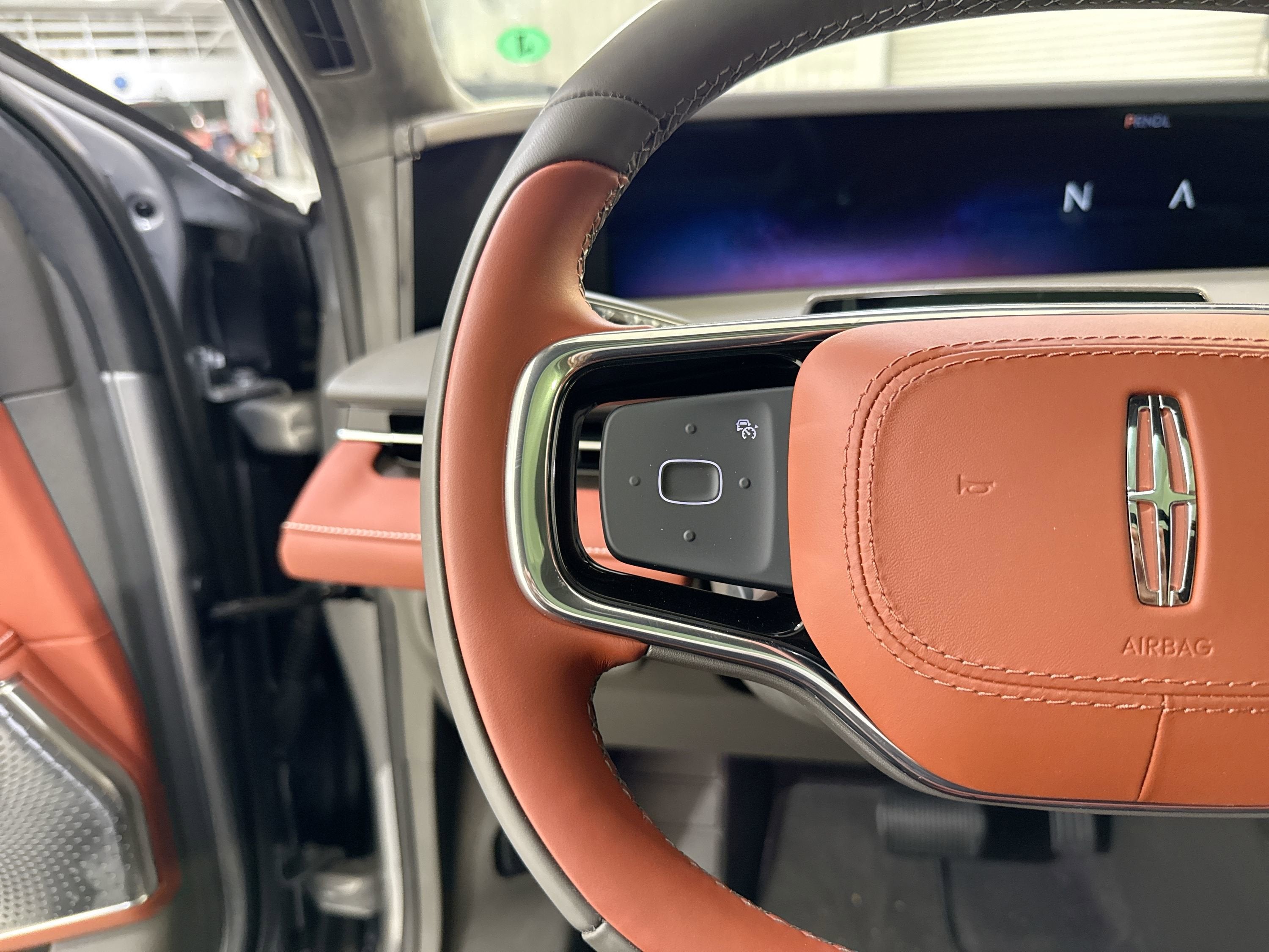 2025 Lincoln Nautilus Black Label Hybrid