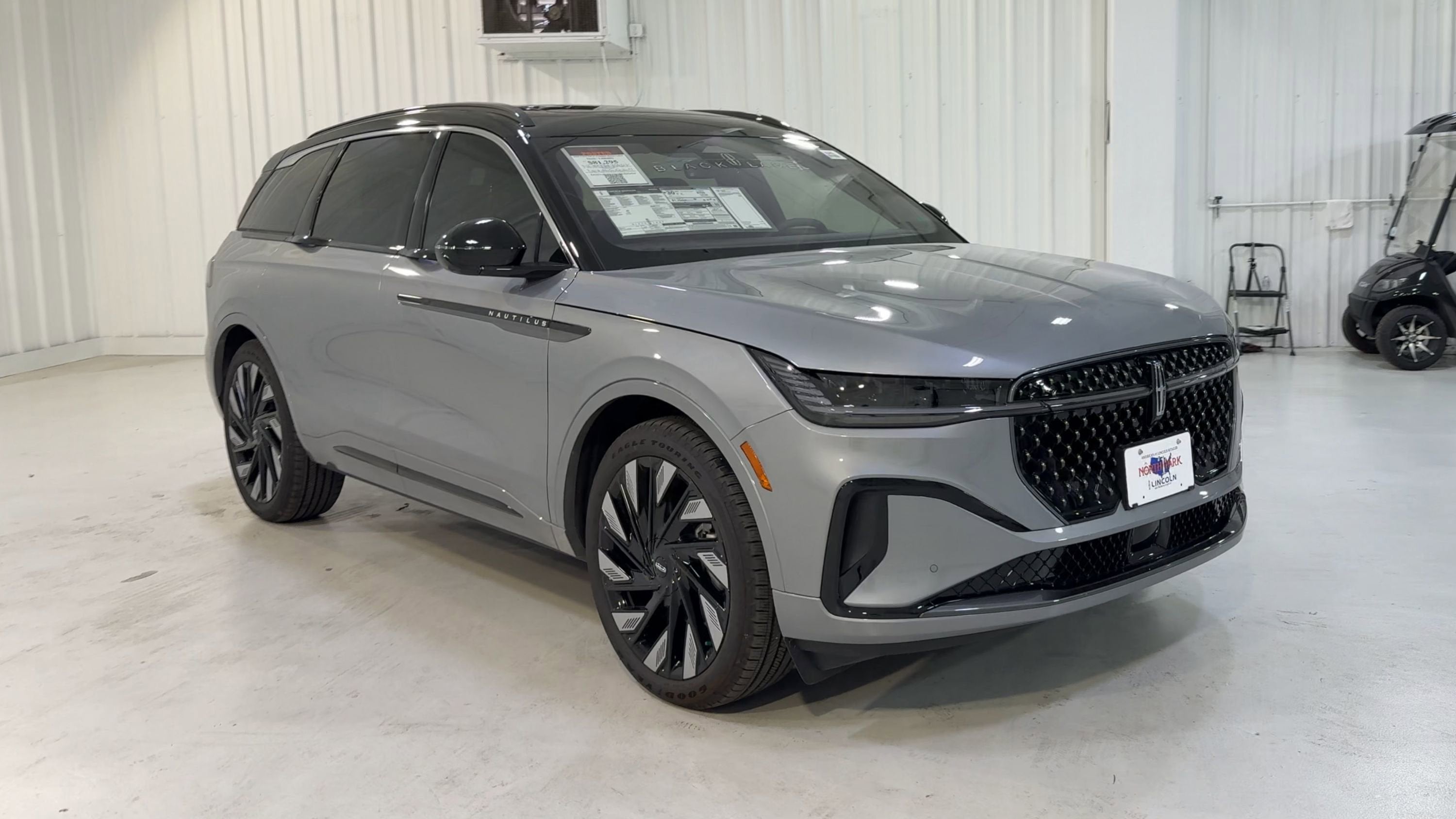2025 Lincoln Nautilus Black Label Hybrid