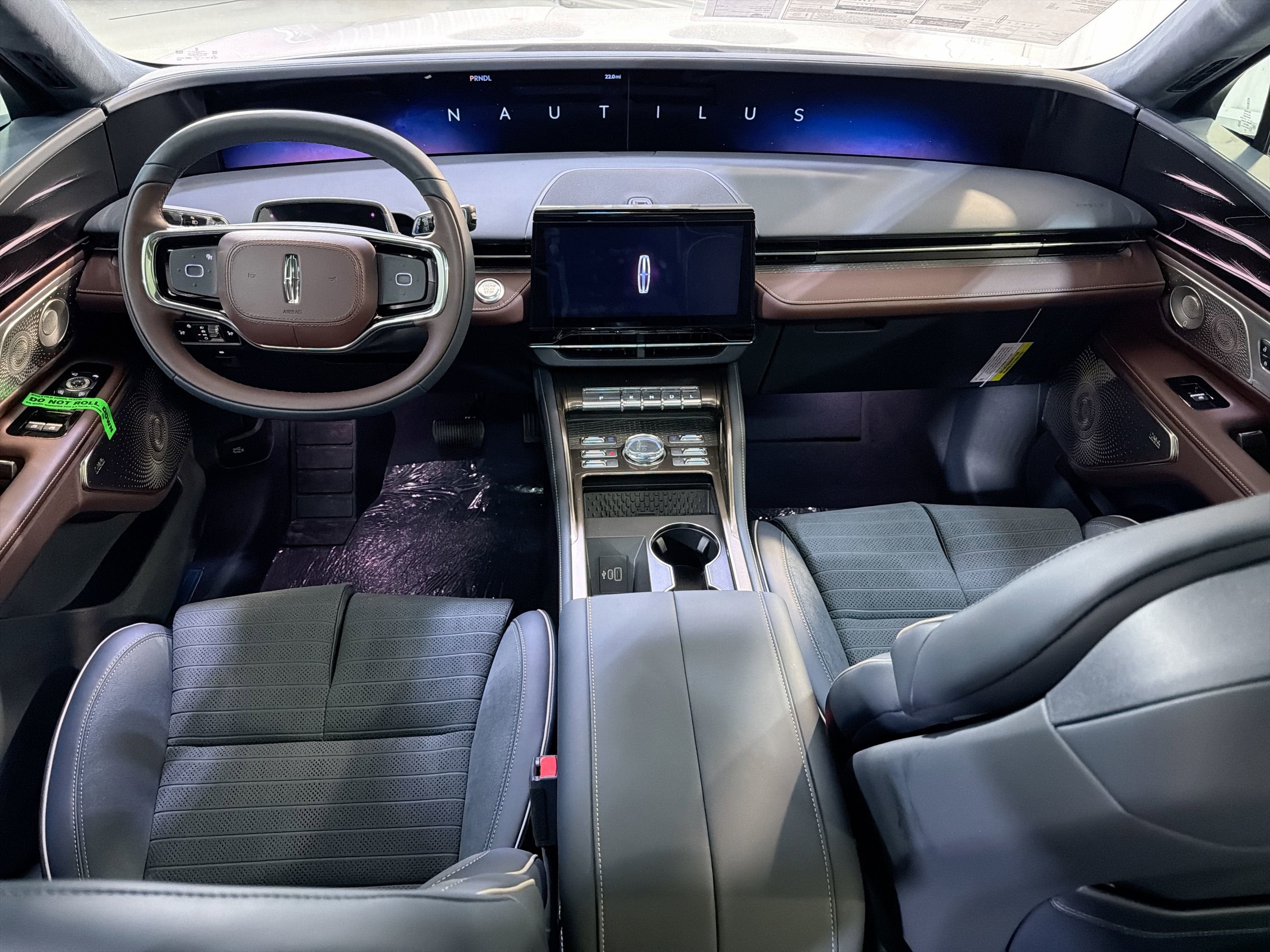 2026 Lincoln Nautilus Black Label Hybrid