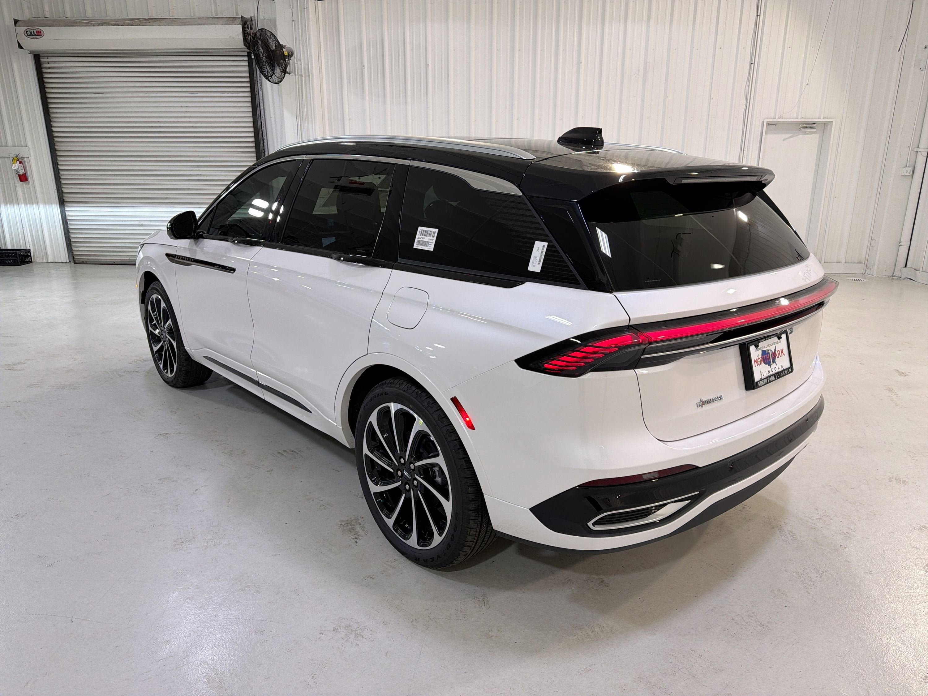 2026 Lincoln Nautilus Black Label Hybrid