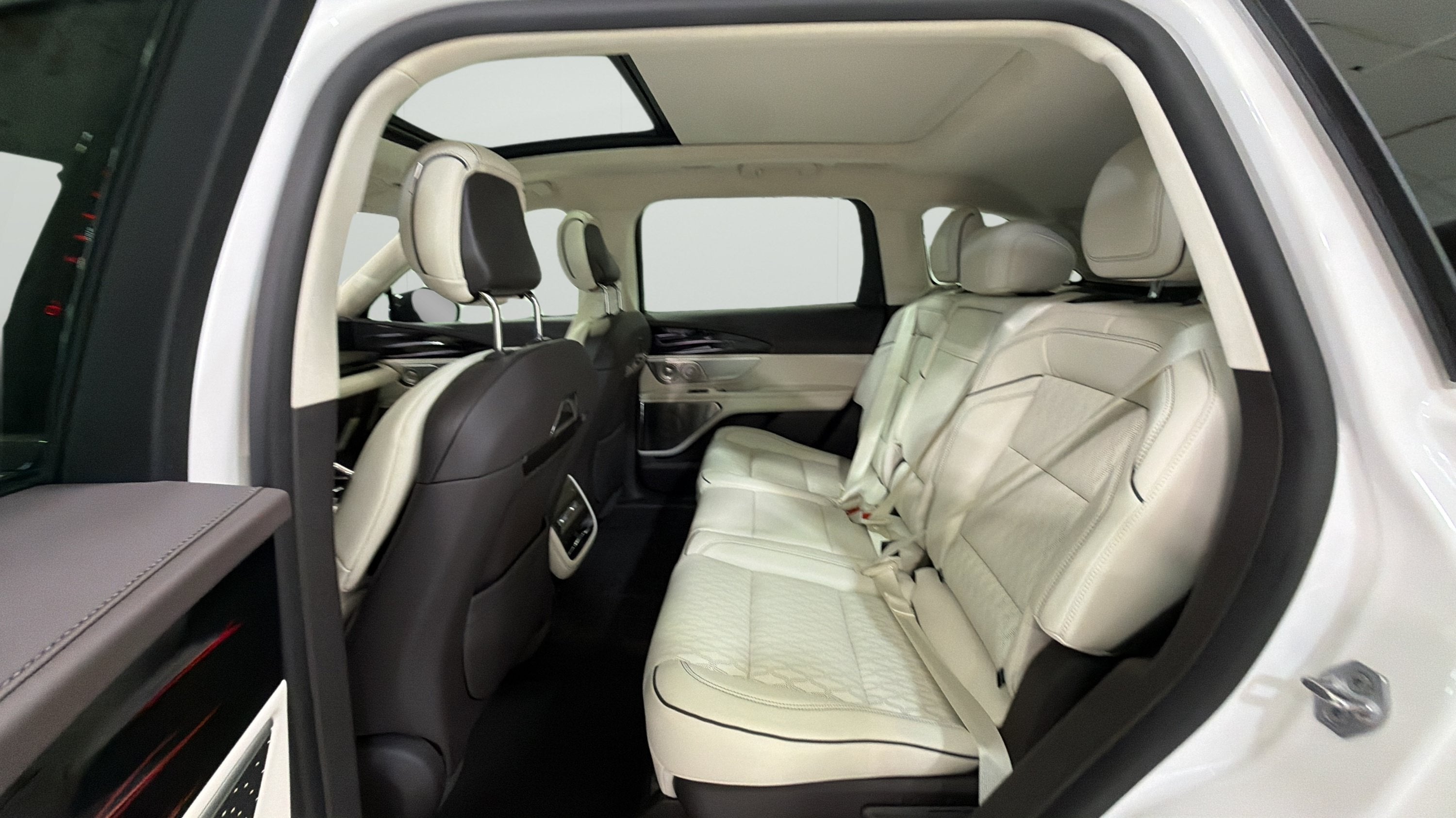 2026 Lincoln Nautilus Black Label Hybrid