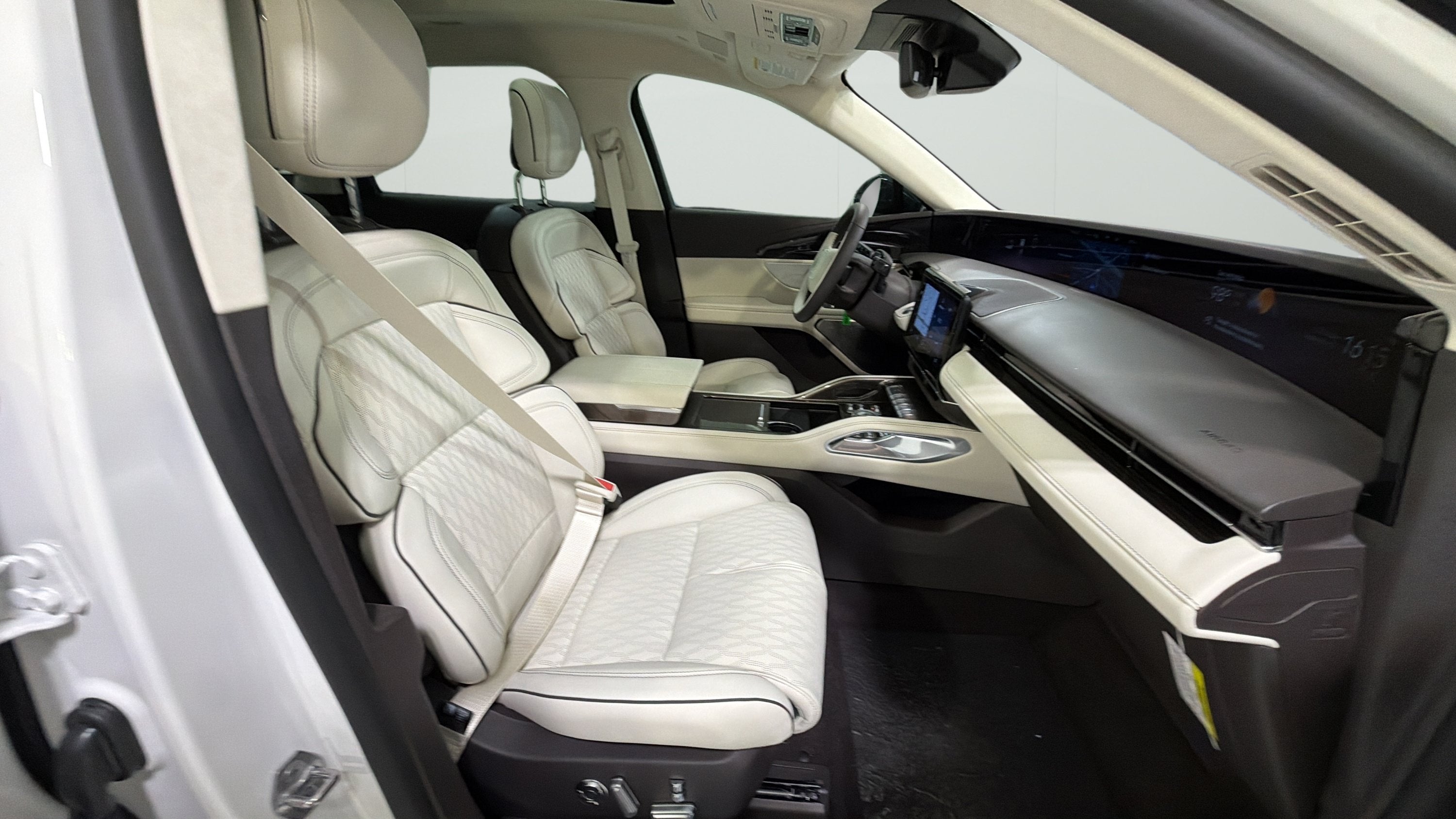 2026 Lincoln Nautilus Black Label Hybrid
