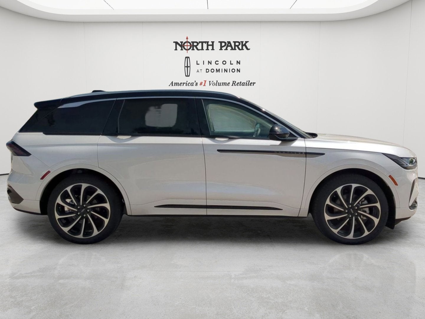 2026 Lincoln Nautilus Black Label