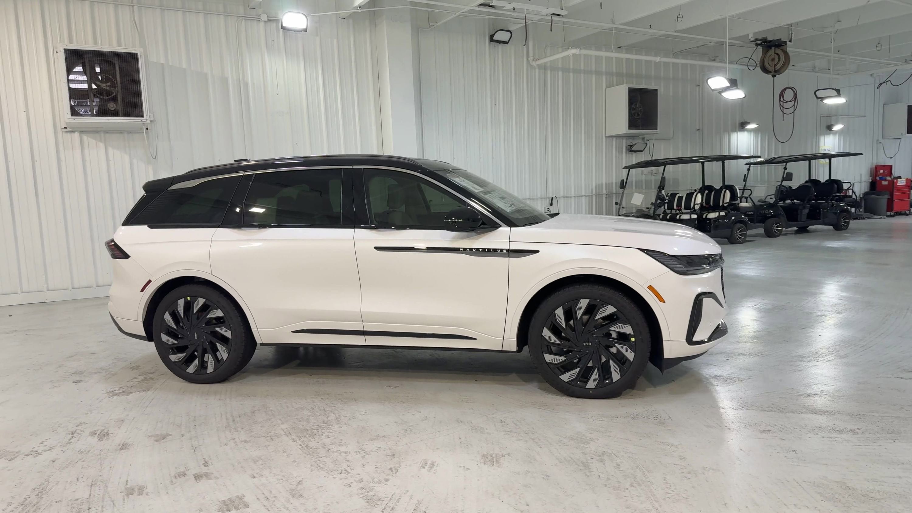 2026 Lincoln Nautilus Black Label