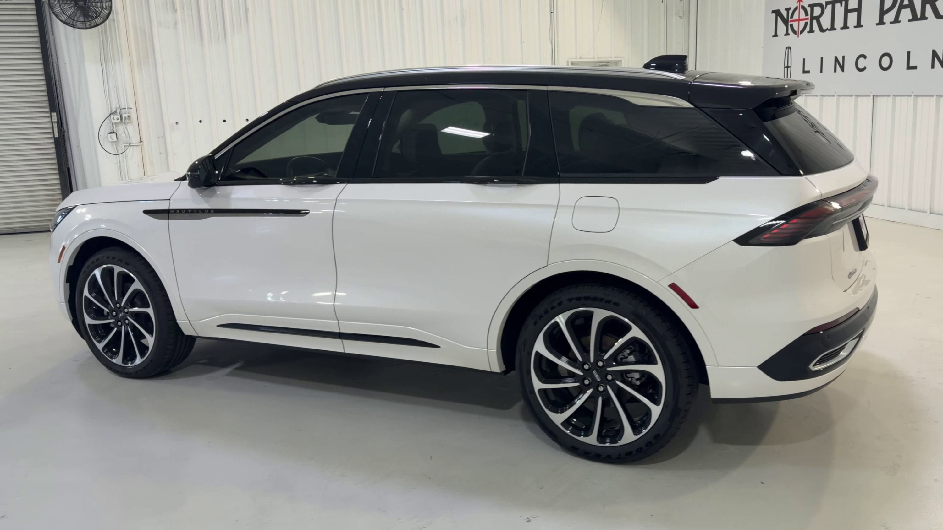 2026 Lincoln Nautilus Black Label