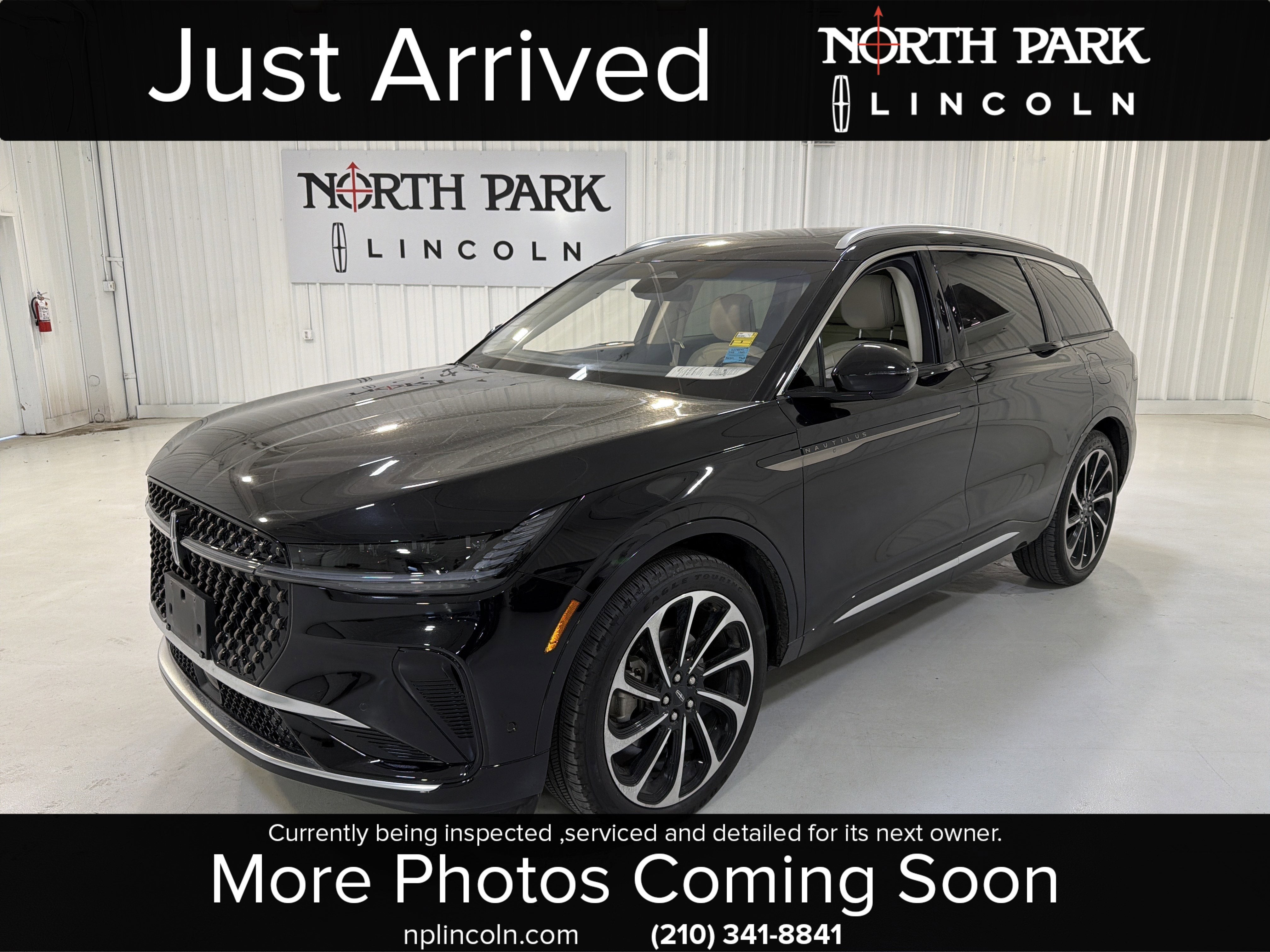 2024 Lincoln Nautilus Black Label