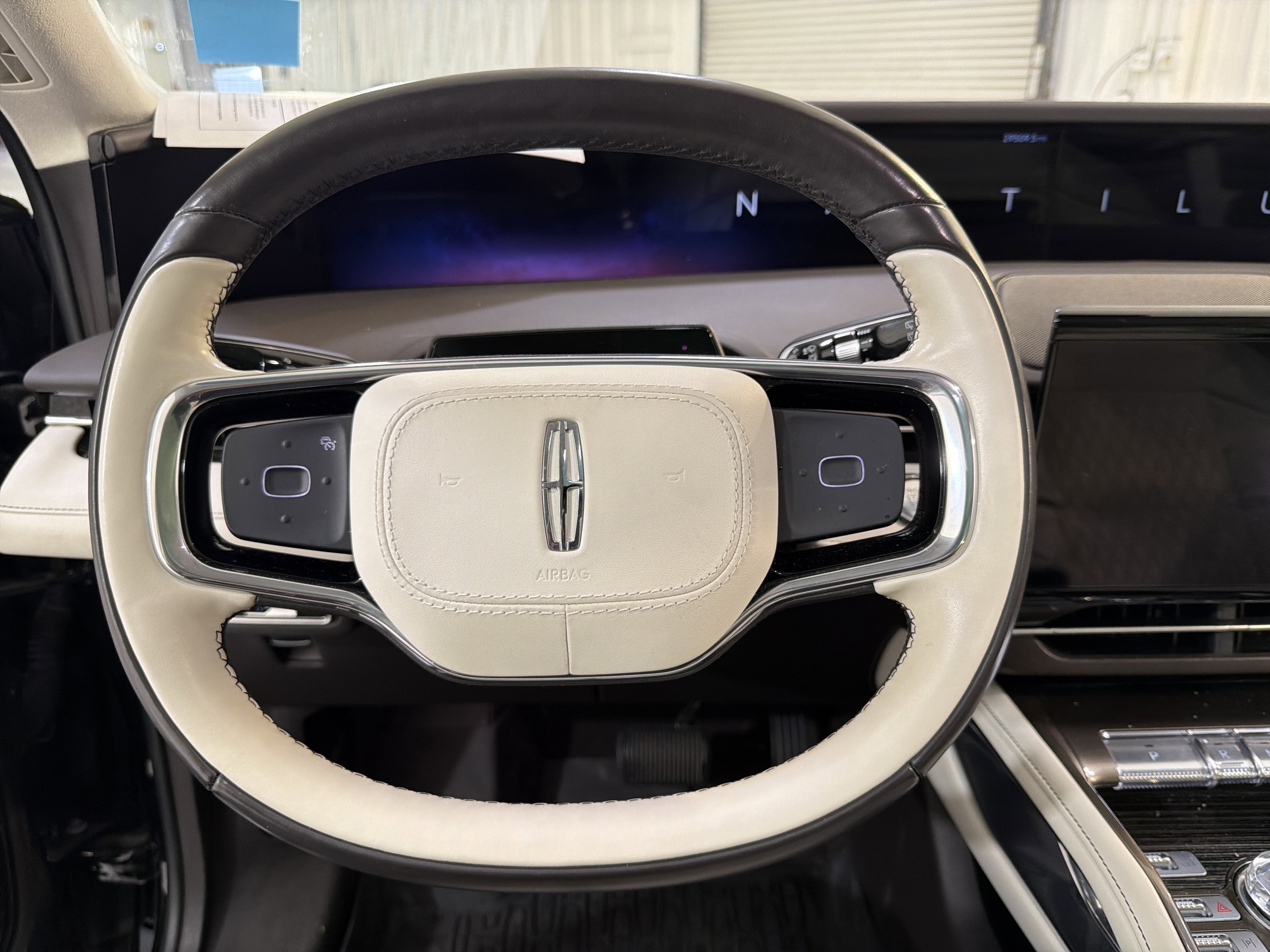 2024 Lincoln Nautilus Black Label