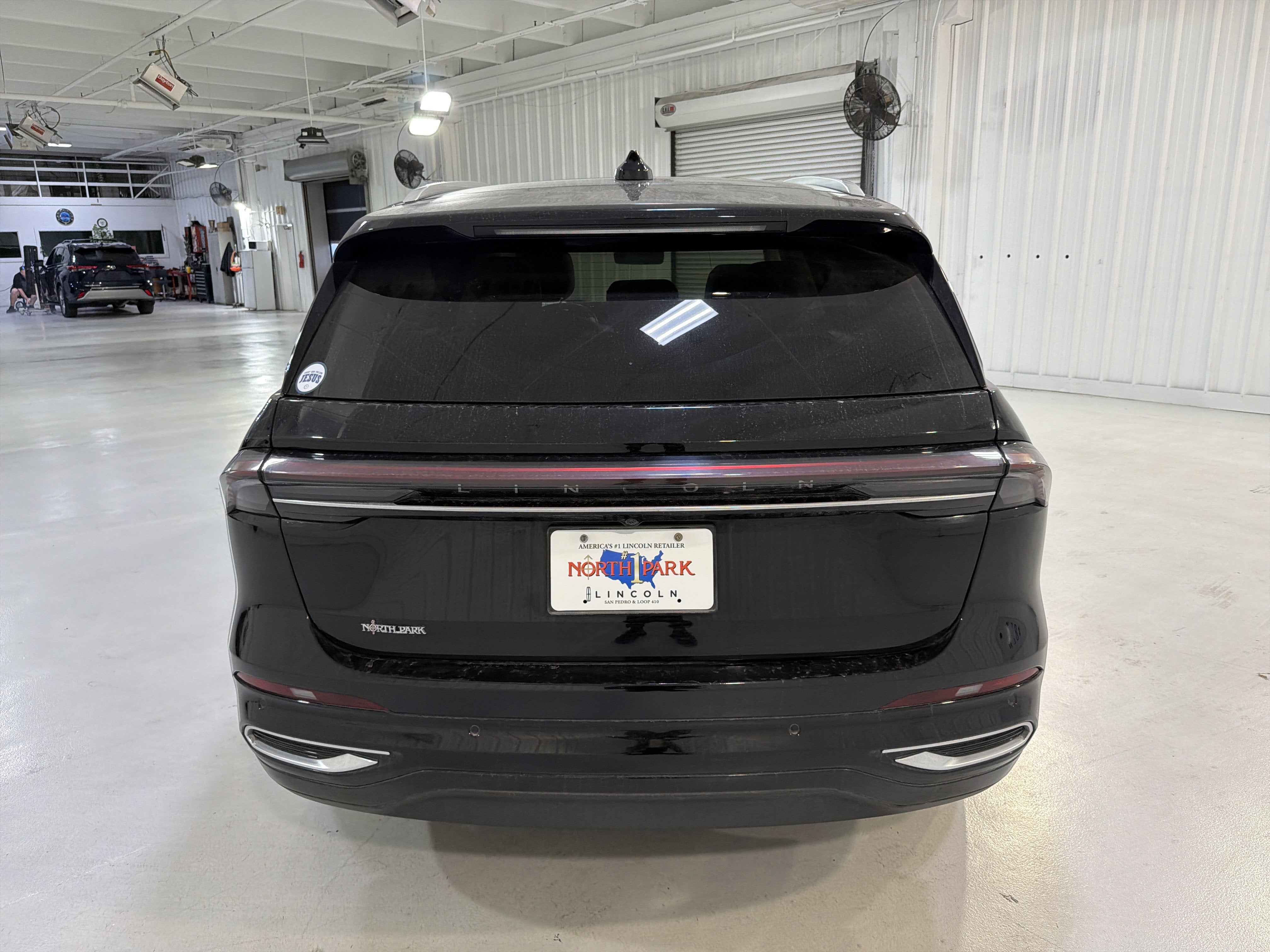 2024 Lincoln Nautilus Black Label