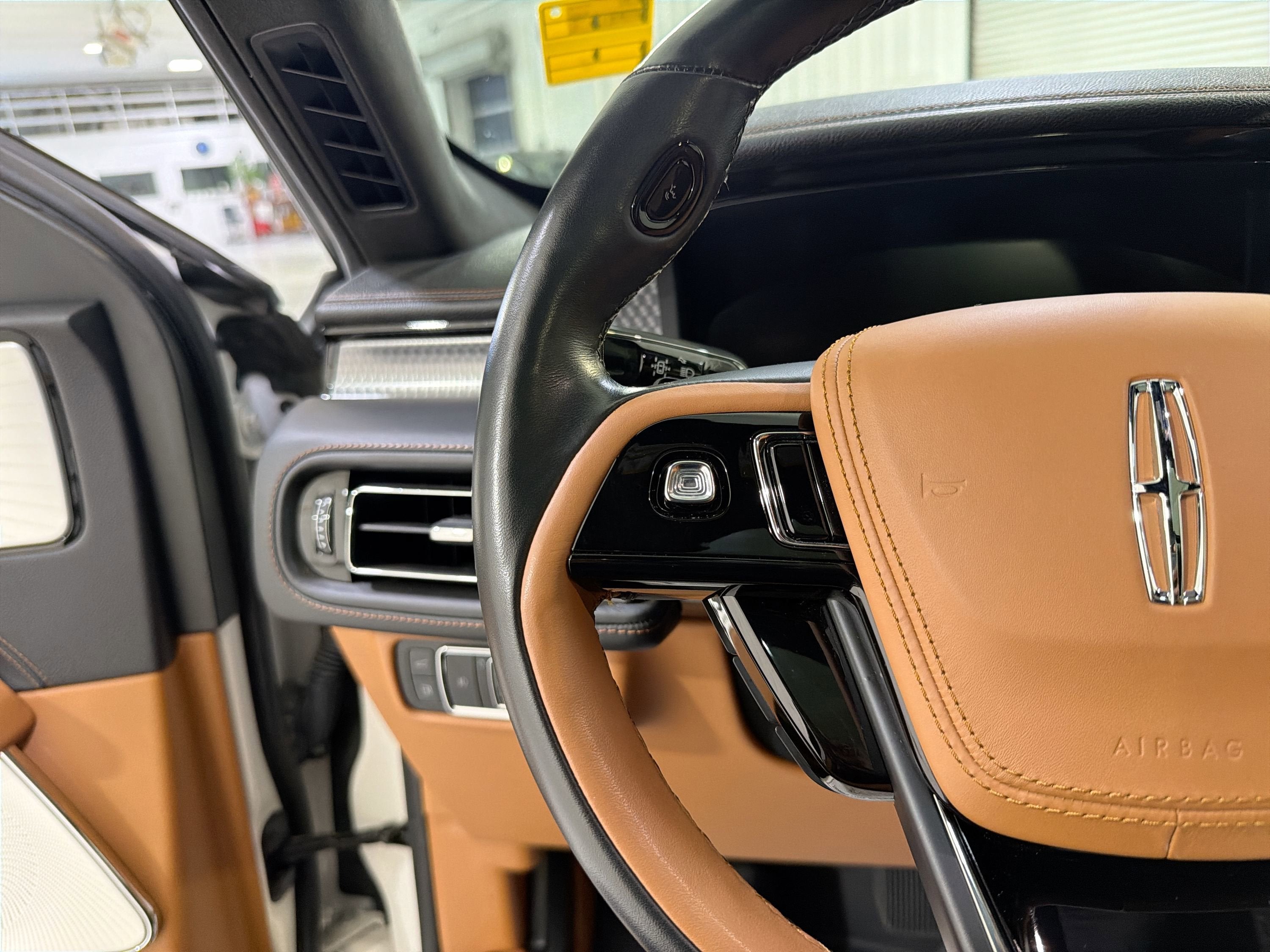 2023 Lincoln Aviator Black Label Grand Touring