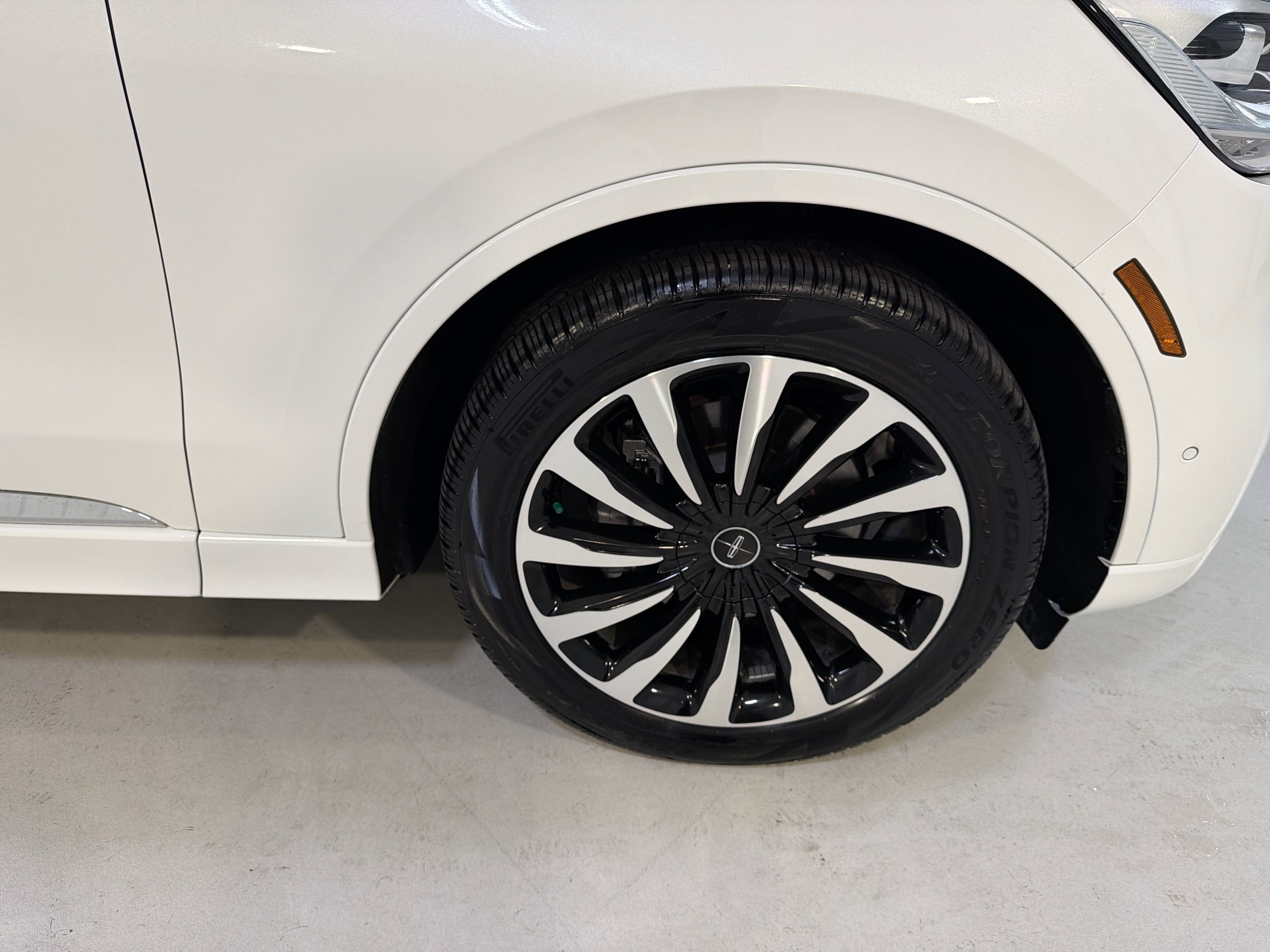 2023 Lincoln Aviator Black Label Grand Touring