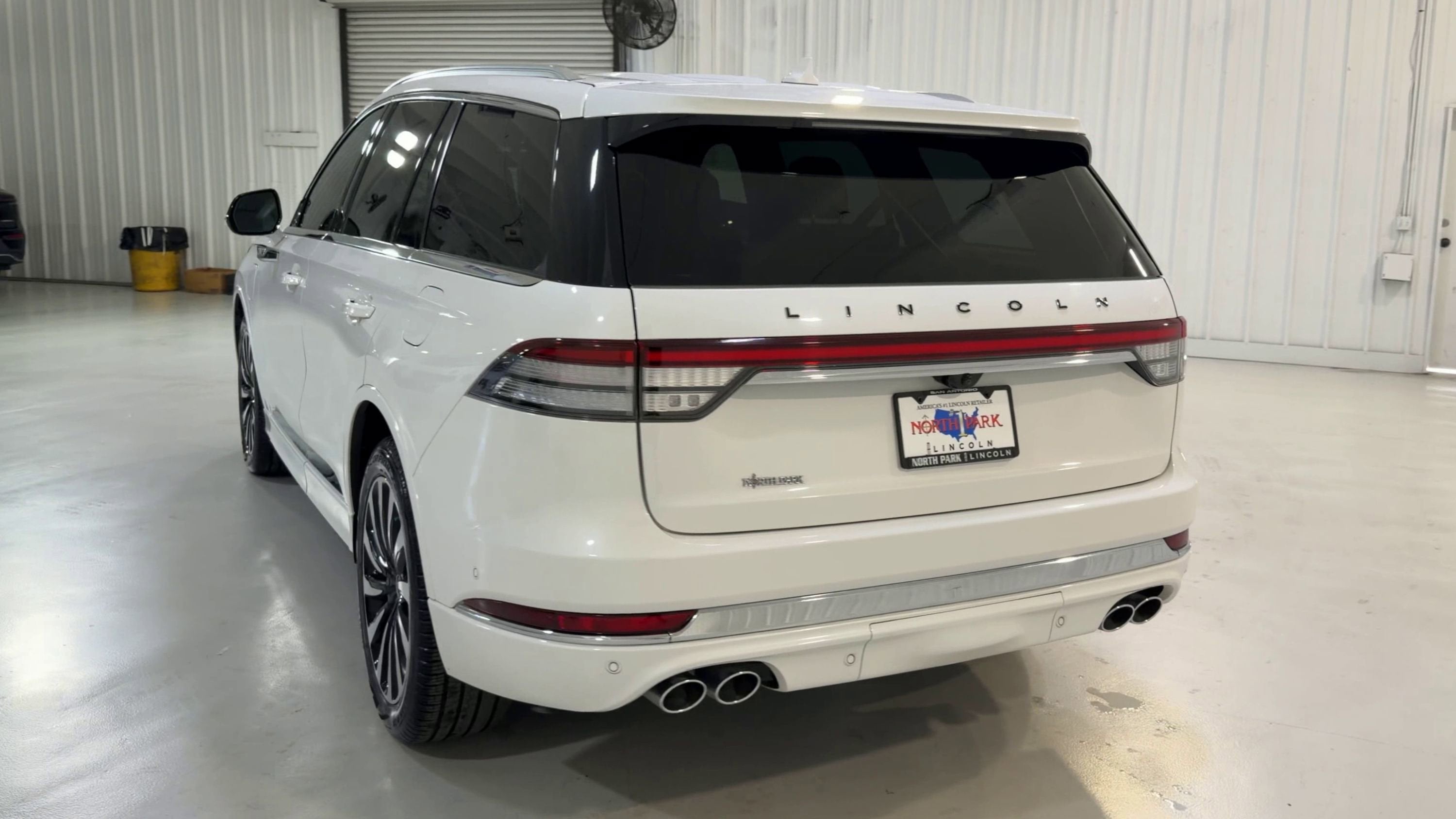 2023 Lincoln Aviator Black Label Grand Touring