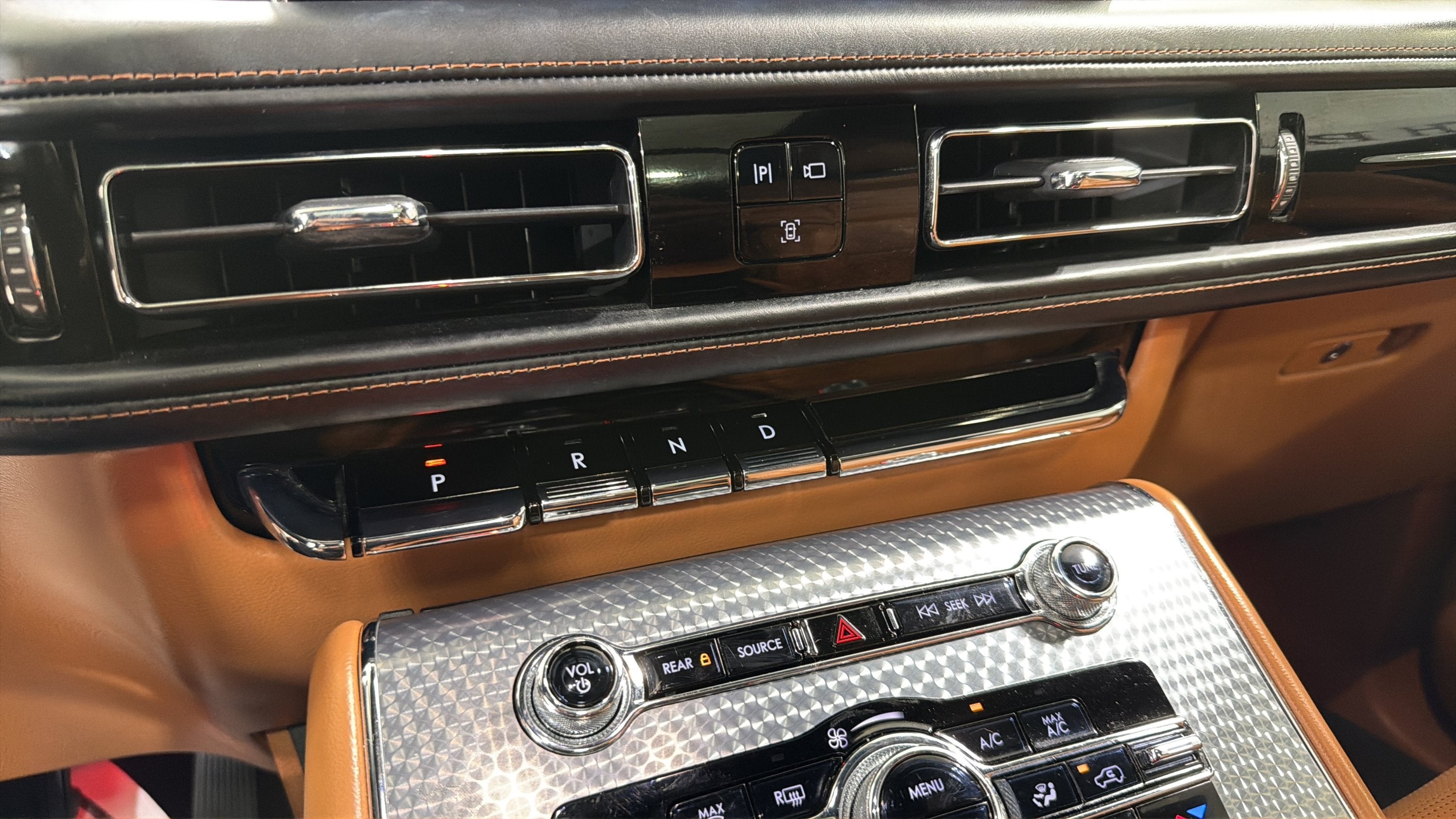 2023 Lincoln Aviator Black Label Grand Touring
