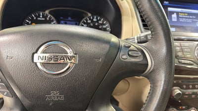 2016 Nissan Pathfinder Platinum
