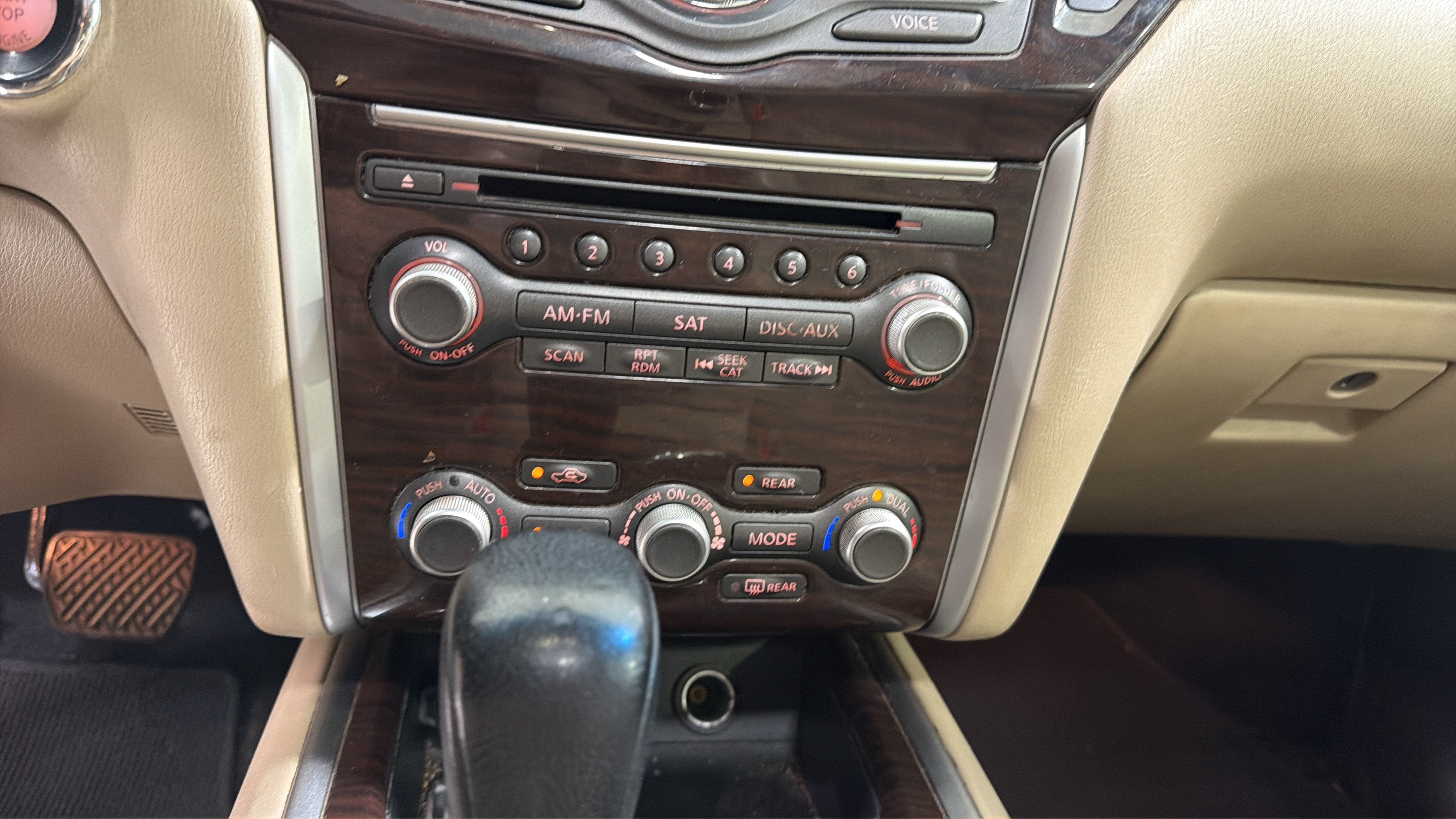 2016 Nissan Pathfinder Platinum