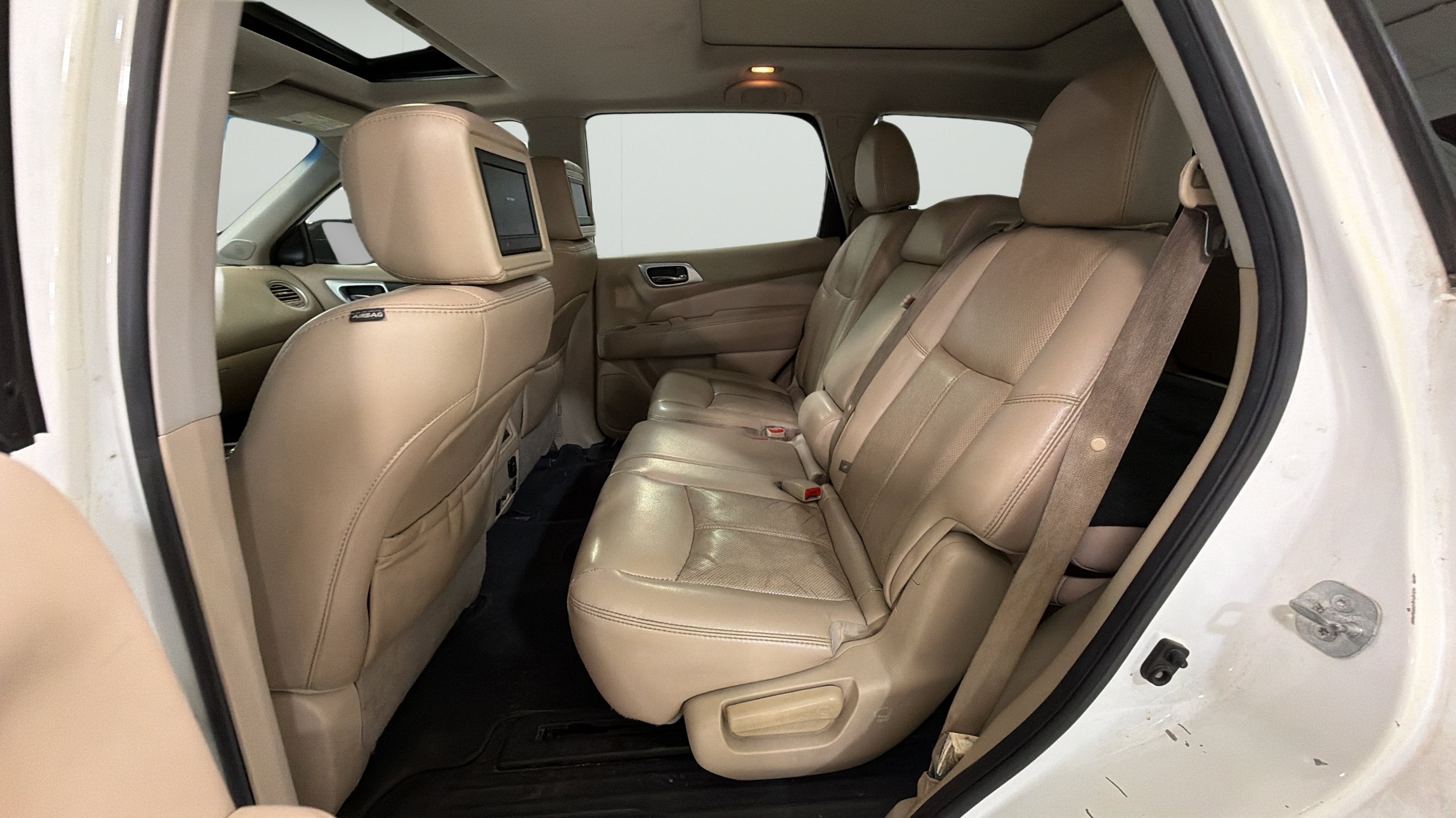 2016 Nissan Pathfinder Platinum