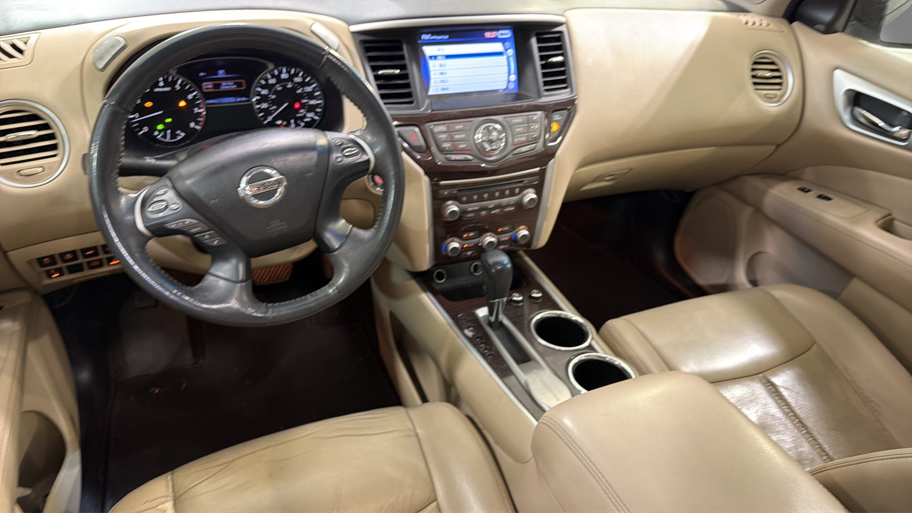 2016 Nissan Pathfinder Platinum