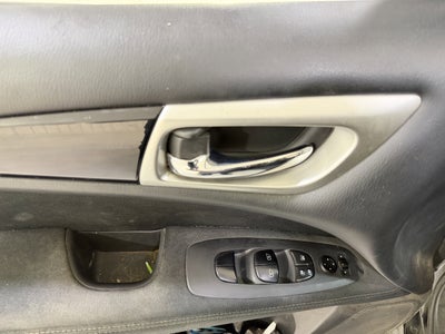 2017 Nissan Pathfinder SV