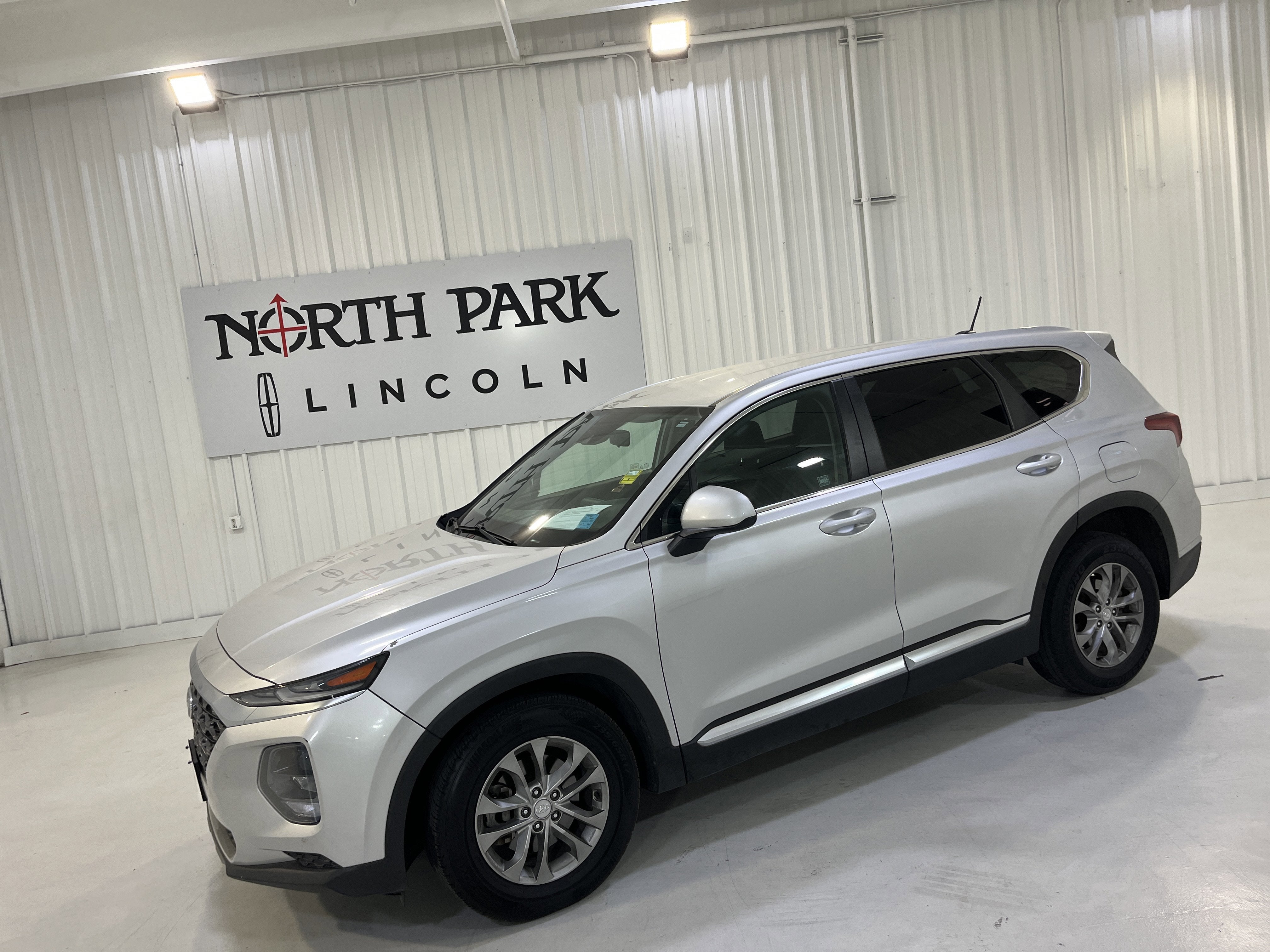 2019 Hyundai Santa Fe SE