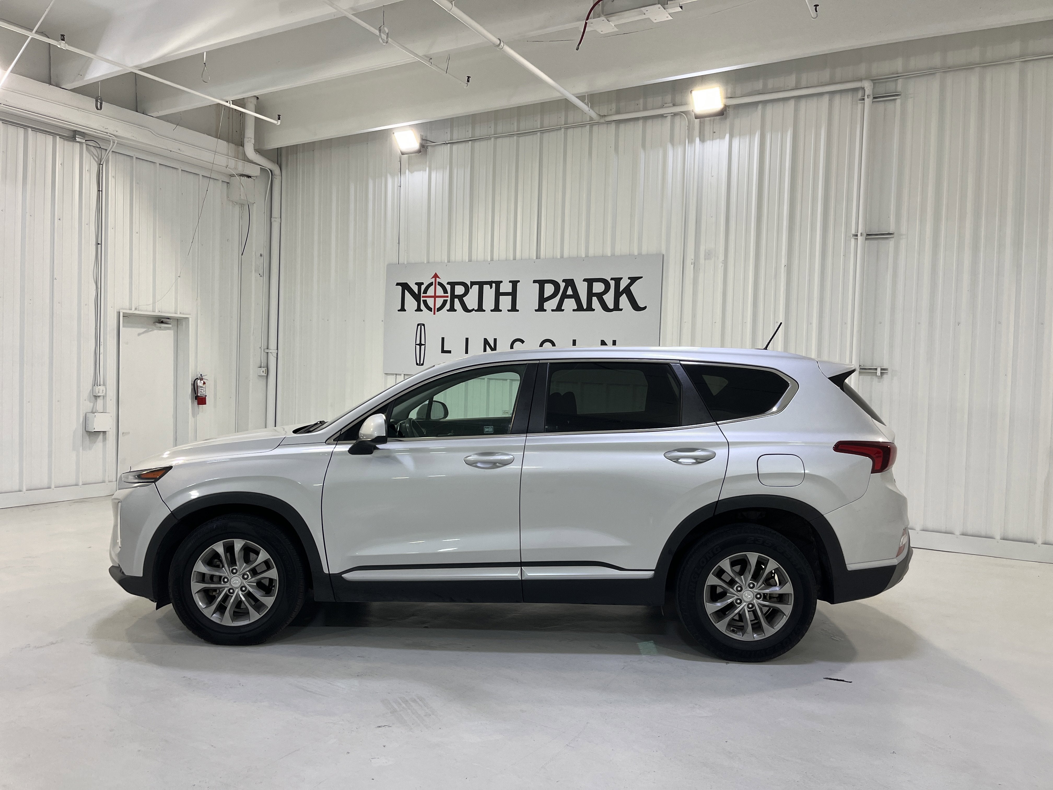 2019 Hyundai Santa Fe SE