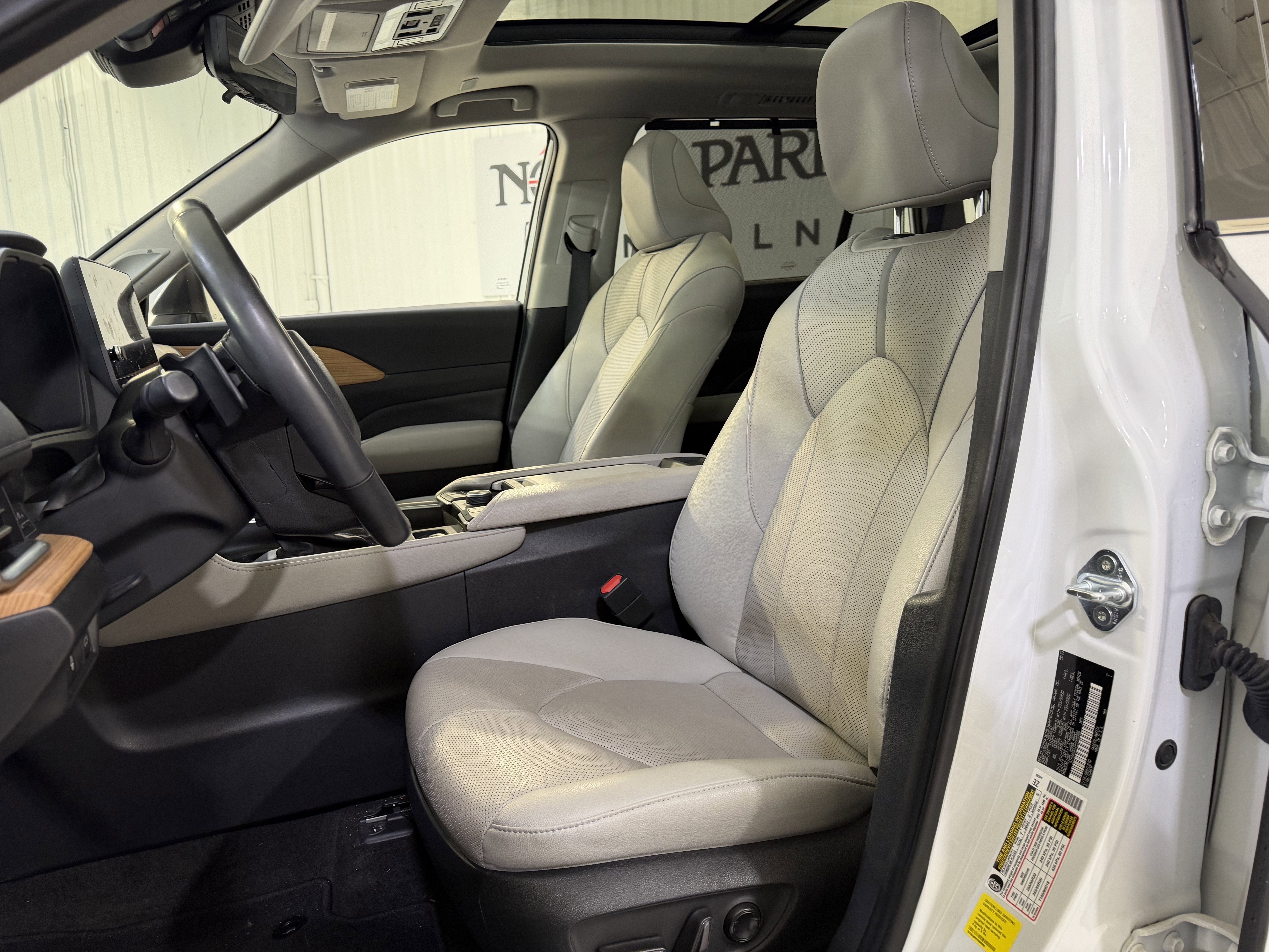 2024 Toyota Grand Highlander Platinum