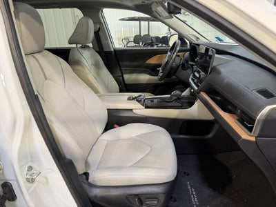 2024 Toyota Grand Highlander Platinum