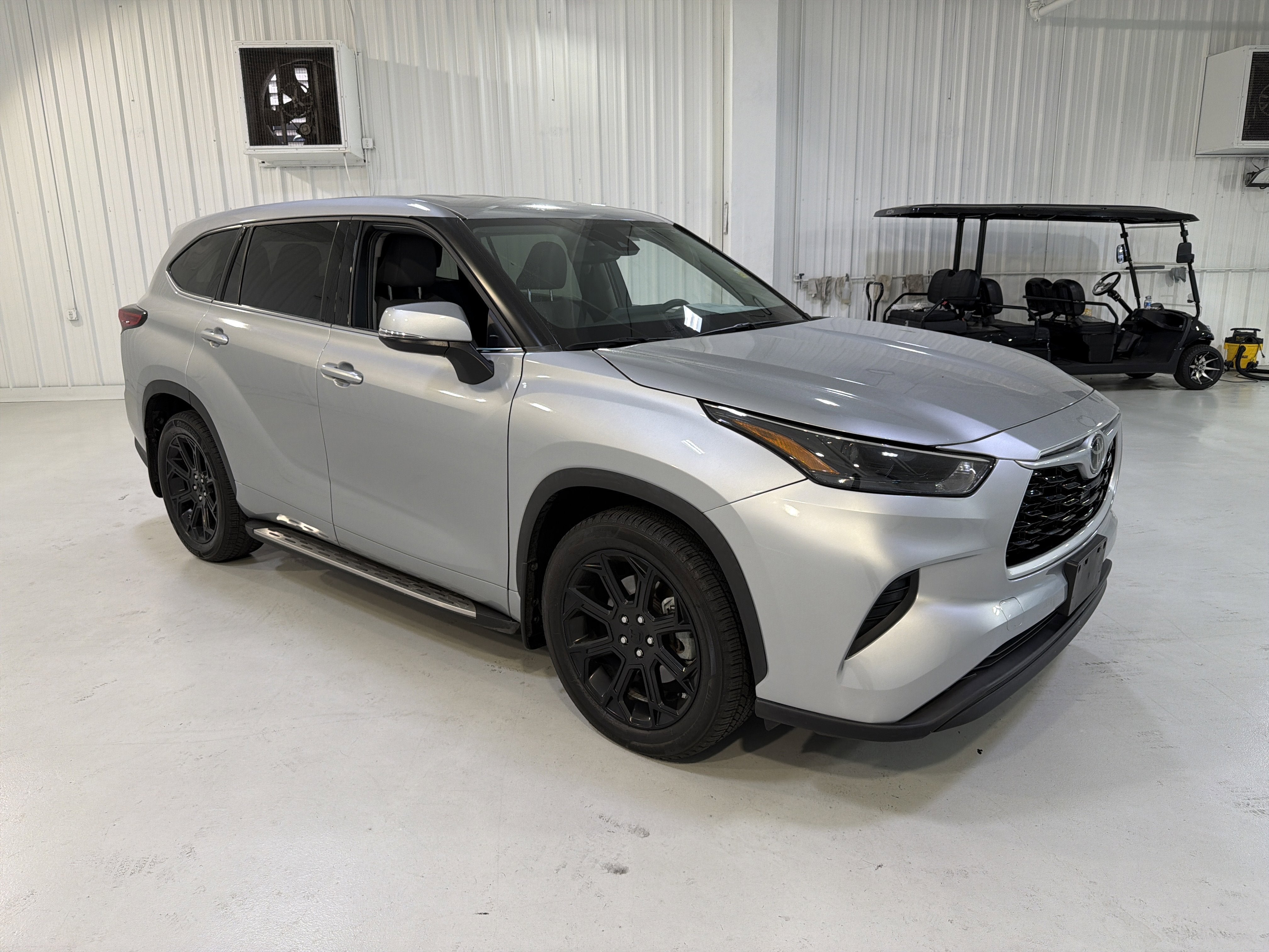 2022 Toyota Highlander L