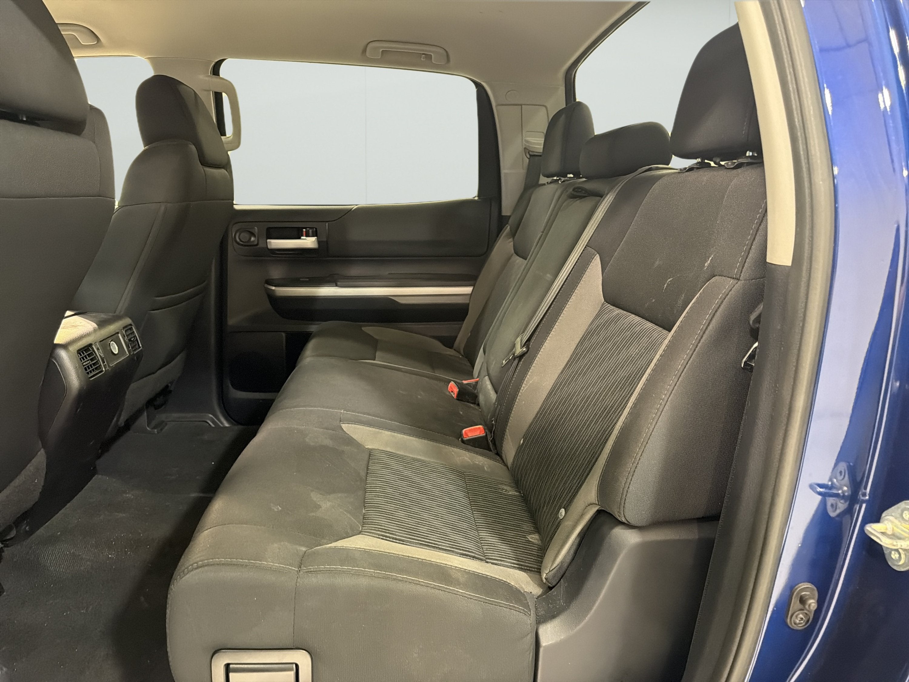 2015 Toyota Tundra 2WD Truck SR5