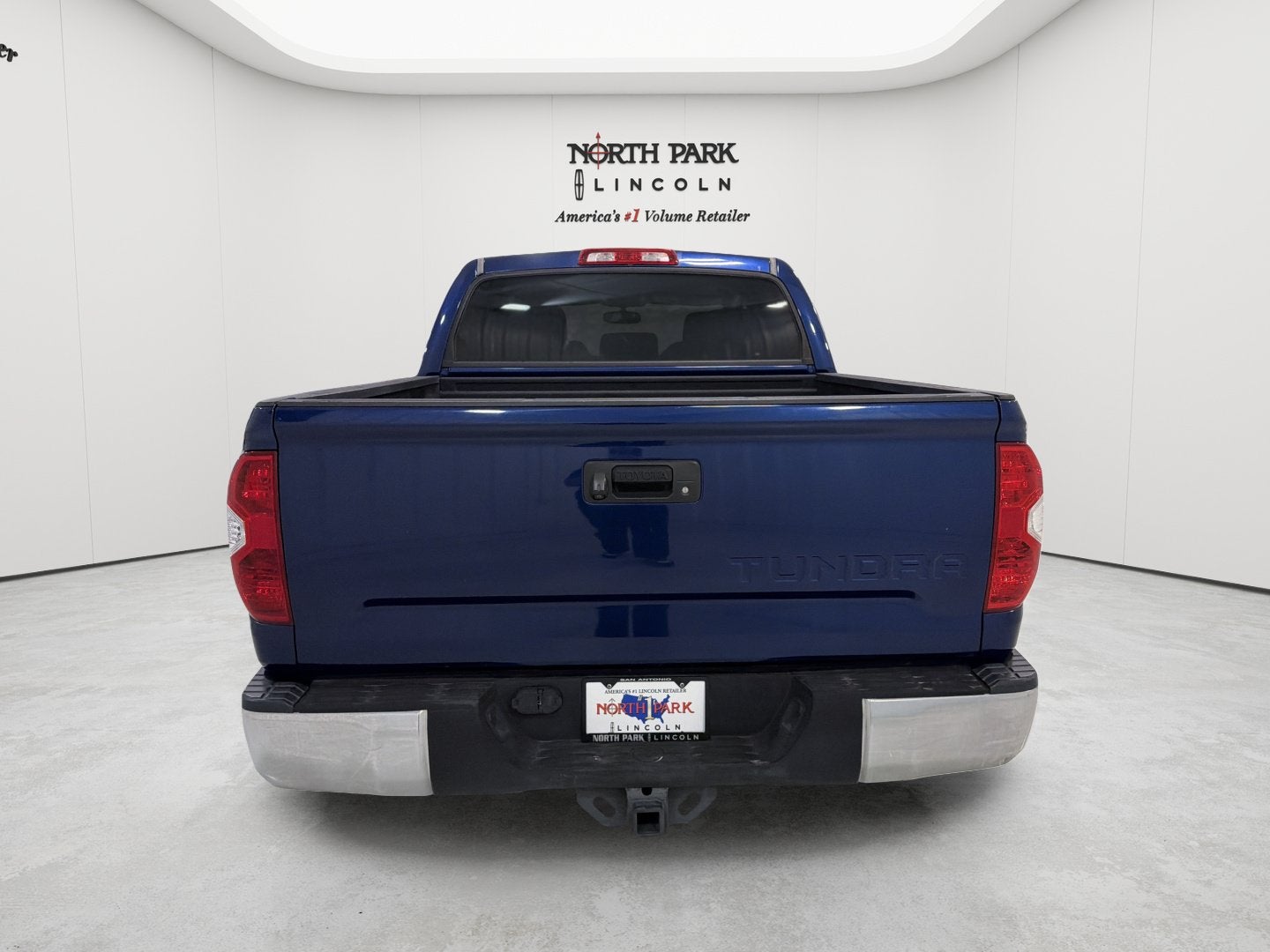 2015 Toyota Tundra 2WD Truck SR5