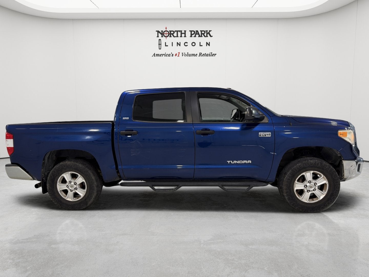 2015 Toyota Tundra 2WD Truck SR5