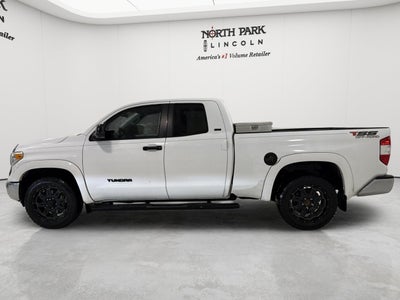 2016 Toyota Tundra 2WD Truck SR5