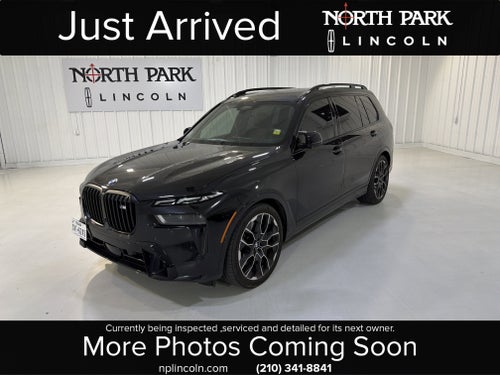2023 BMW X7 M60i