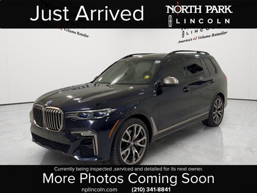 2022 BMW X7 M50i