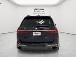 2022 BMW X7 M50i