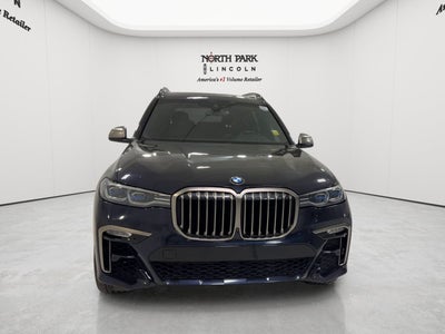 2022 BMW X7 M50i
