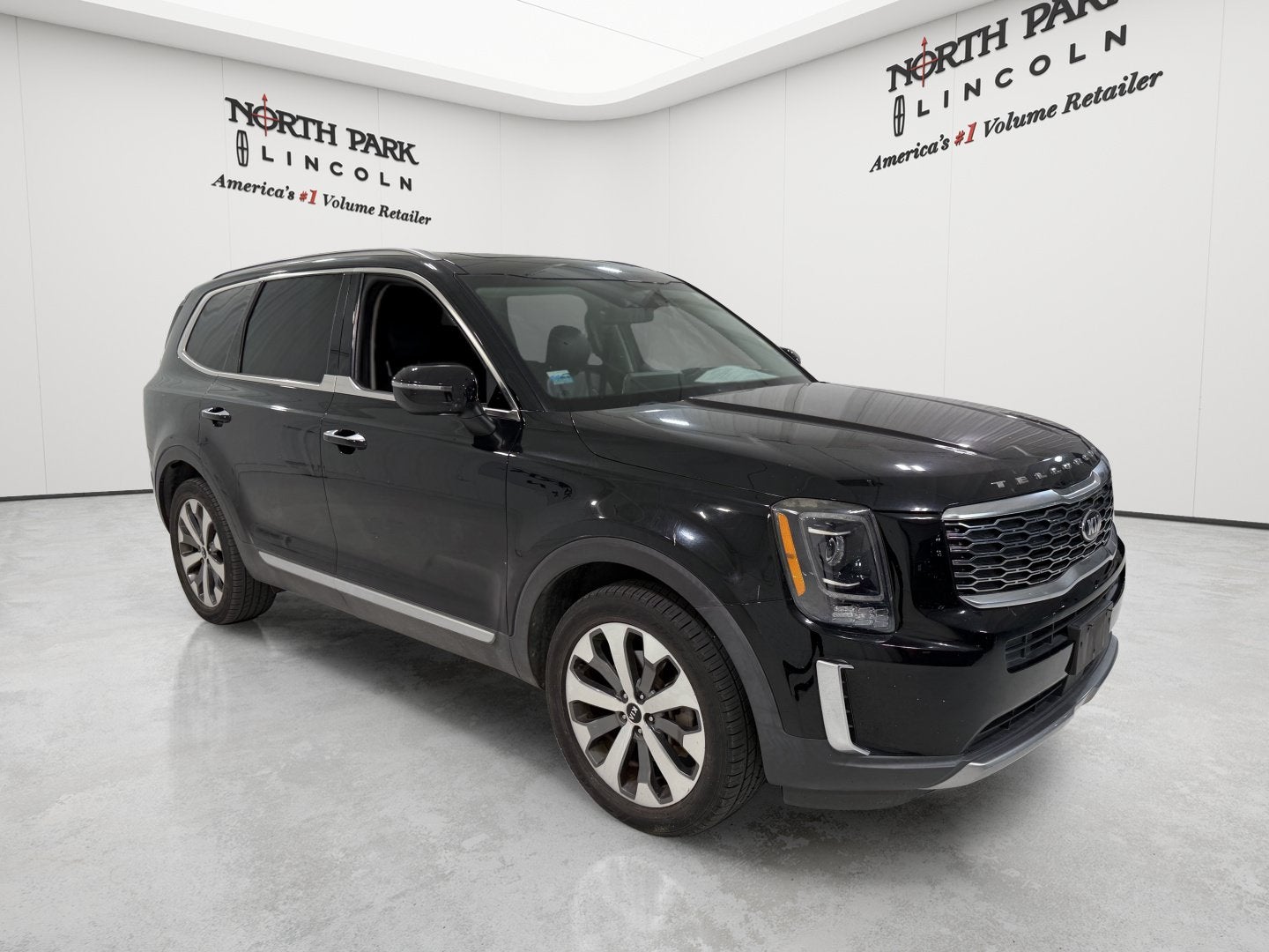 2020 Kia Telluride S