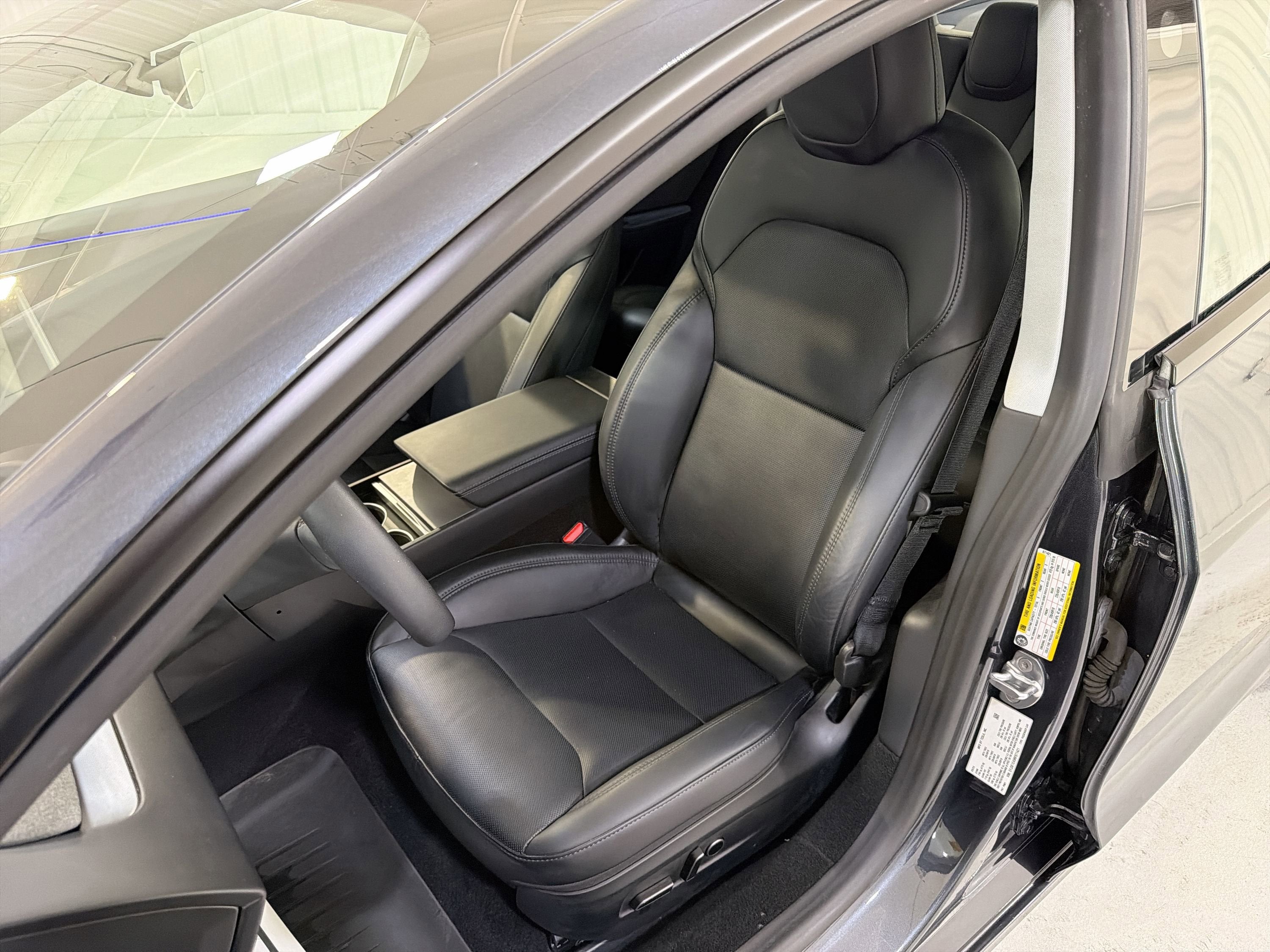 2024 Tesla Model 3 Base