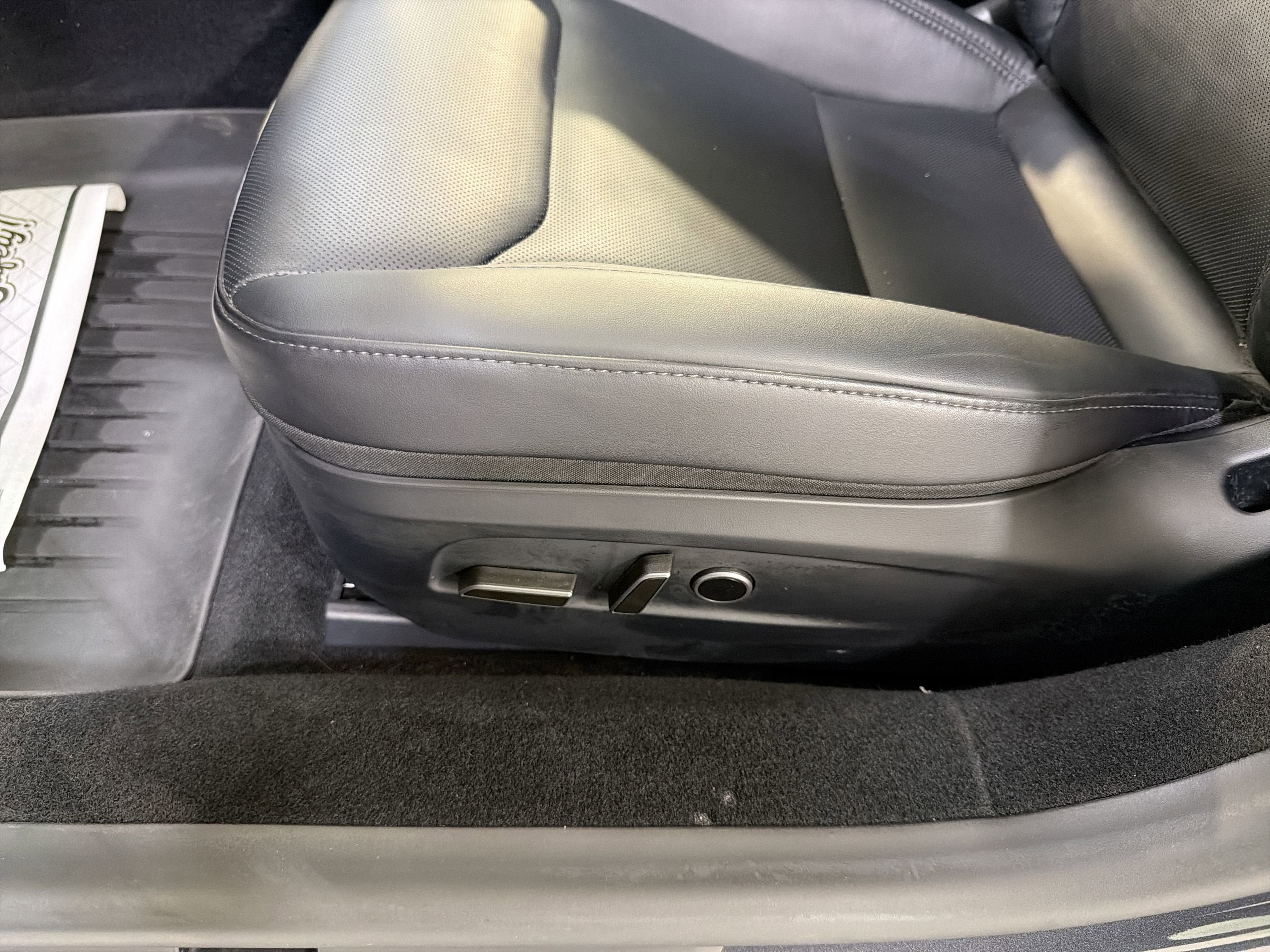 2024 Tesla Model 3 Base