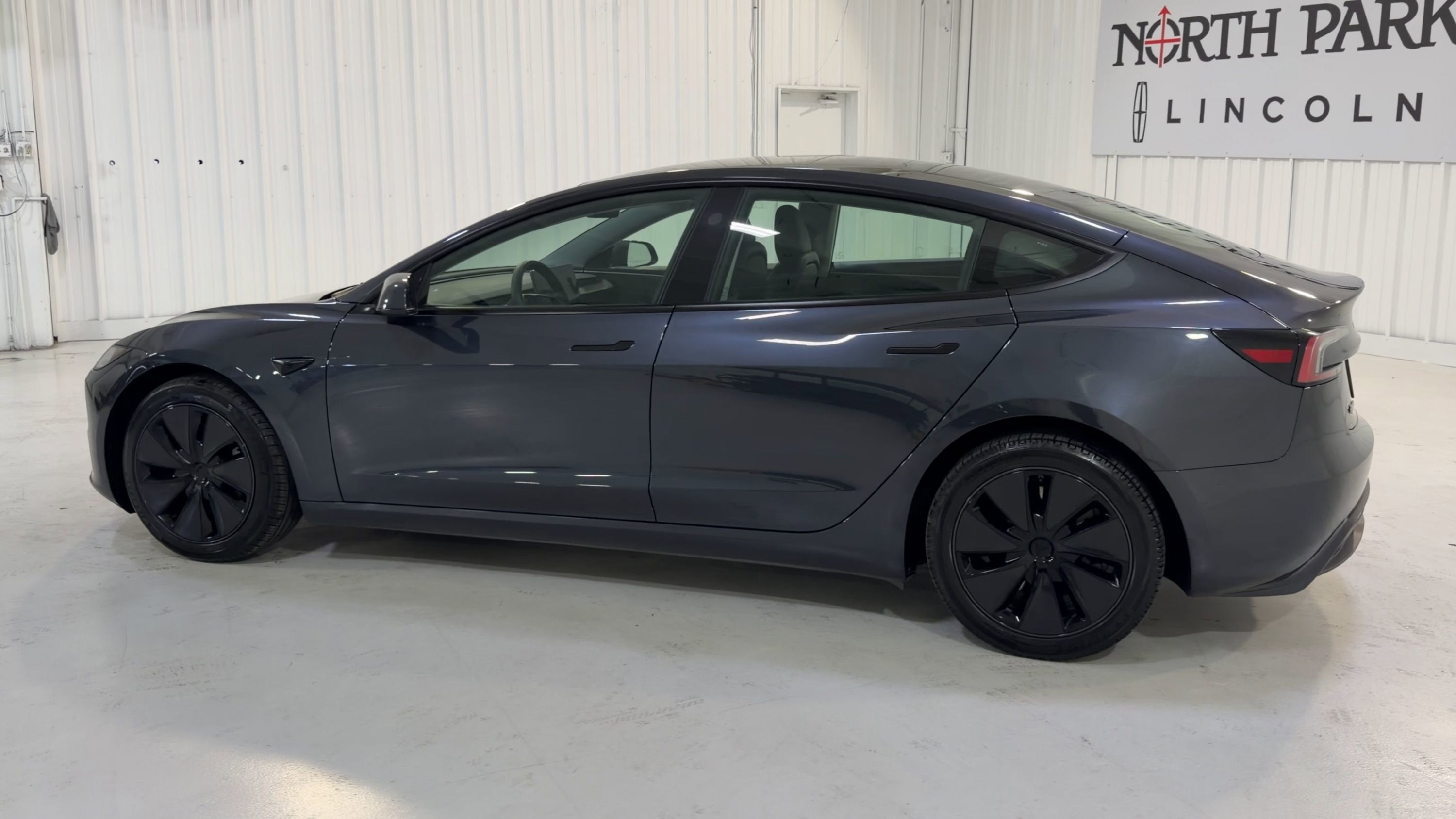 2024 Tesla Model 3 Base